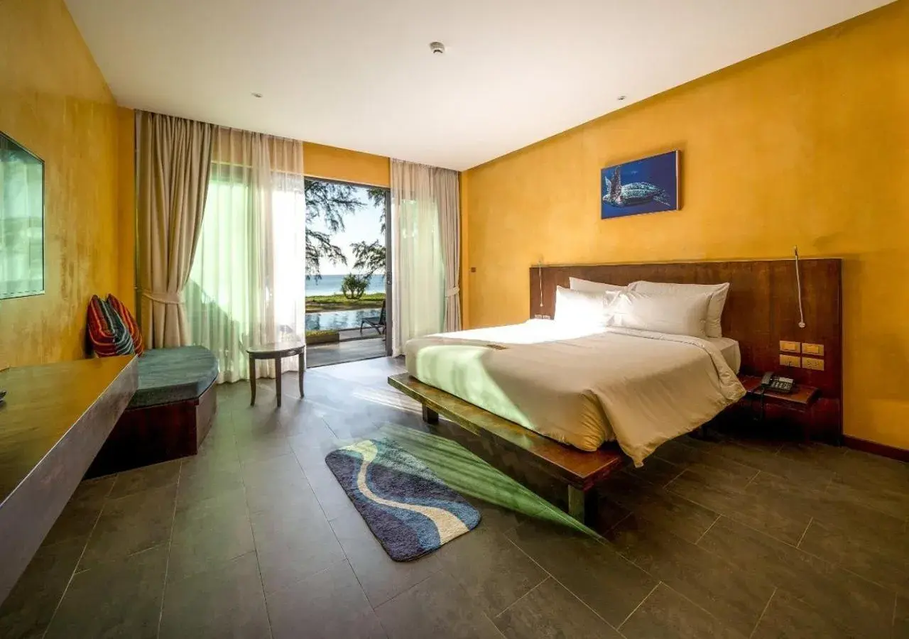 Deluxe Double or Twin Room with Pool Access in Coriacea Beachfront Boutique Phuket Resort Deluxe Double or Twin Room with Pool Access in Coriacea Beachfront Boutique Phuket Resort