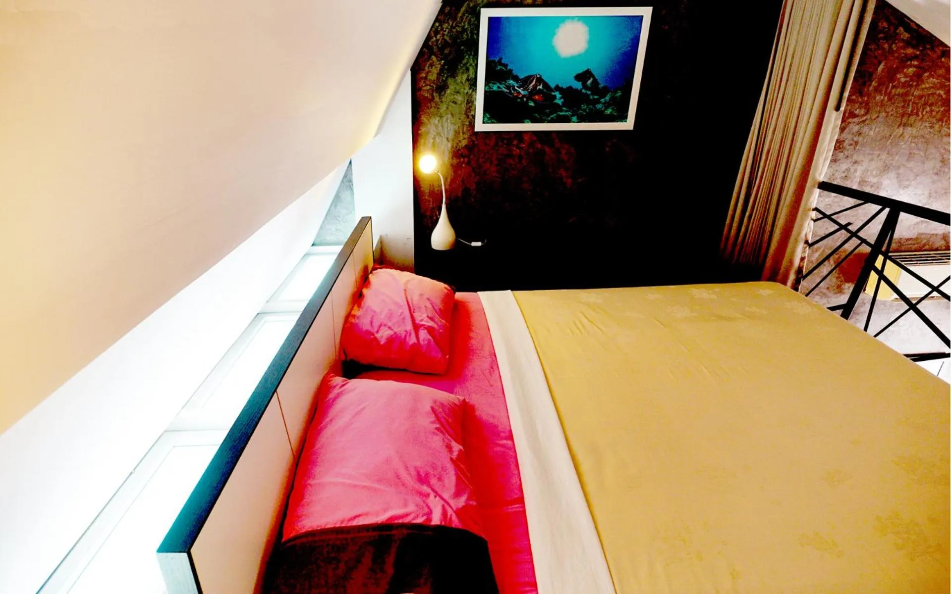 Bed in Phuket Paradiso