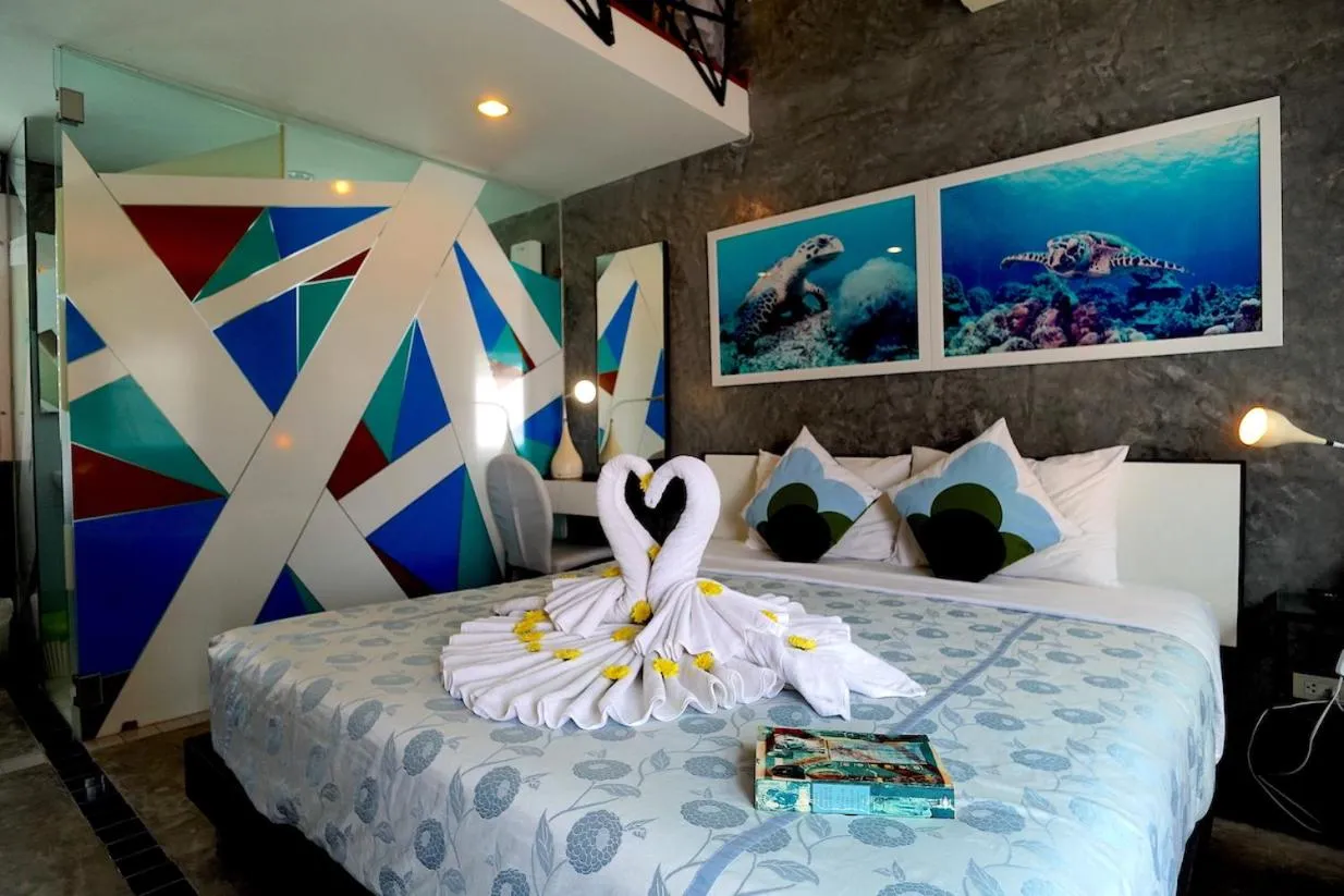 Bed in Phuket Paradiso