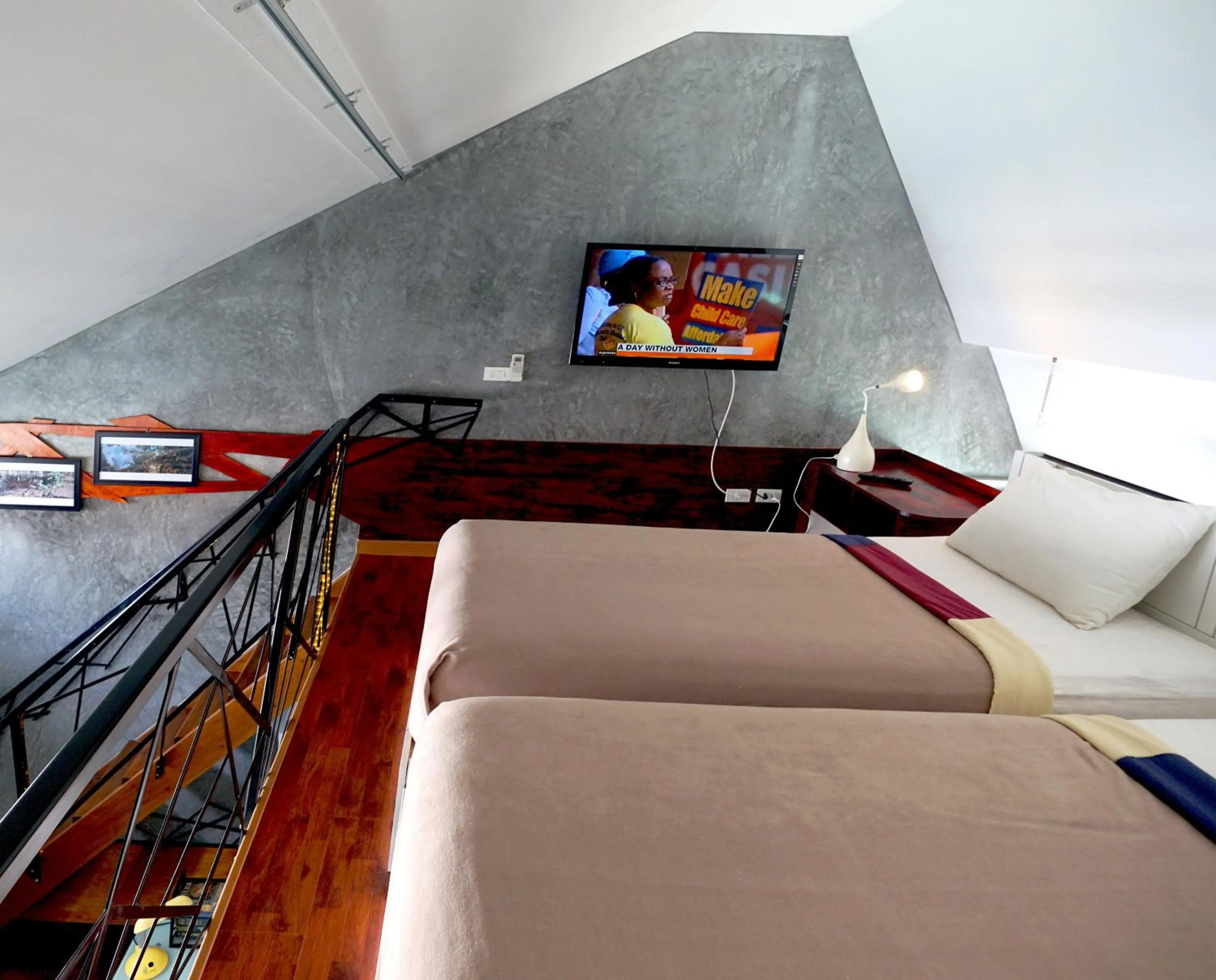 Bed in Phuket Paradiso