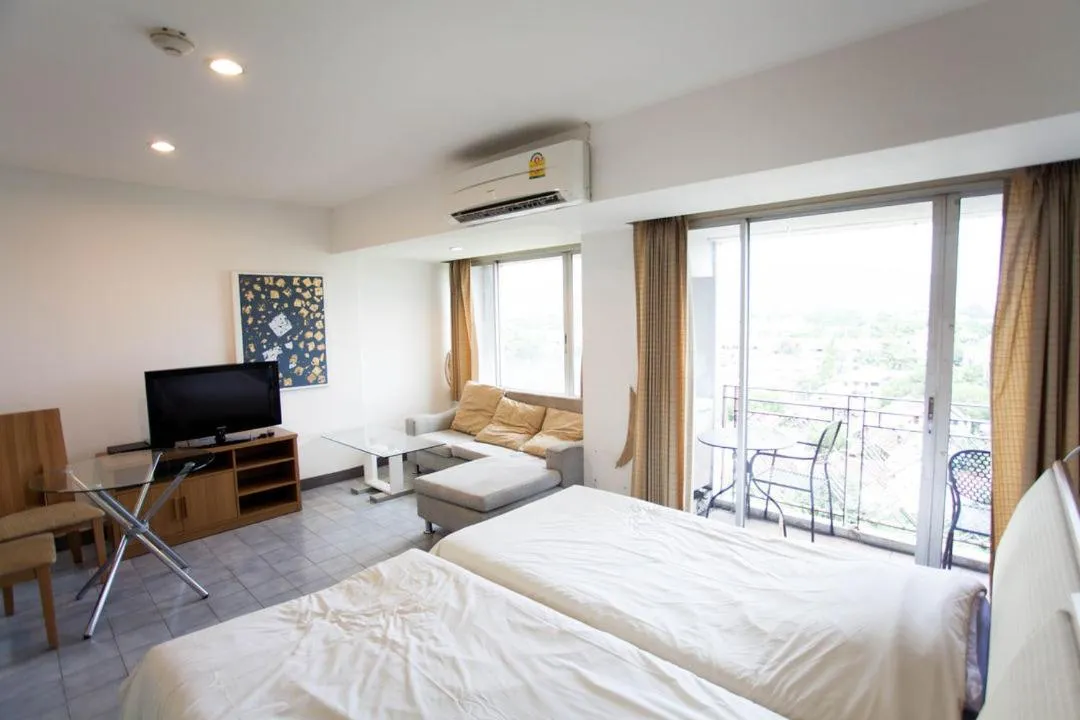 Bed in Galare Thong Tower