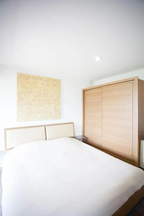 Bed in Galare Thong Tower