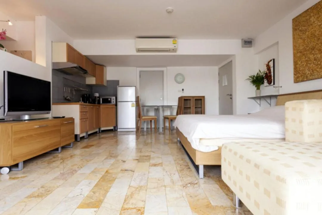 Bed in Galare Thong Tower