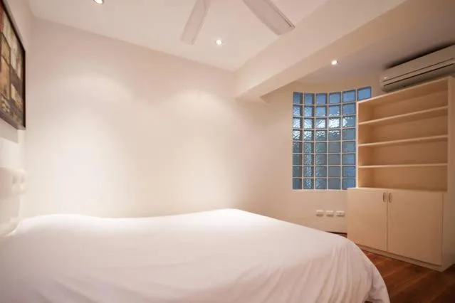 Photo of the whole room, Bed in Galare Thong Tower
