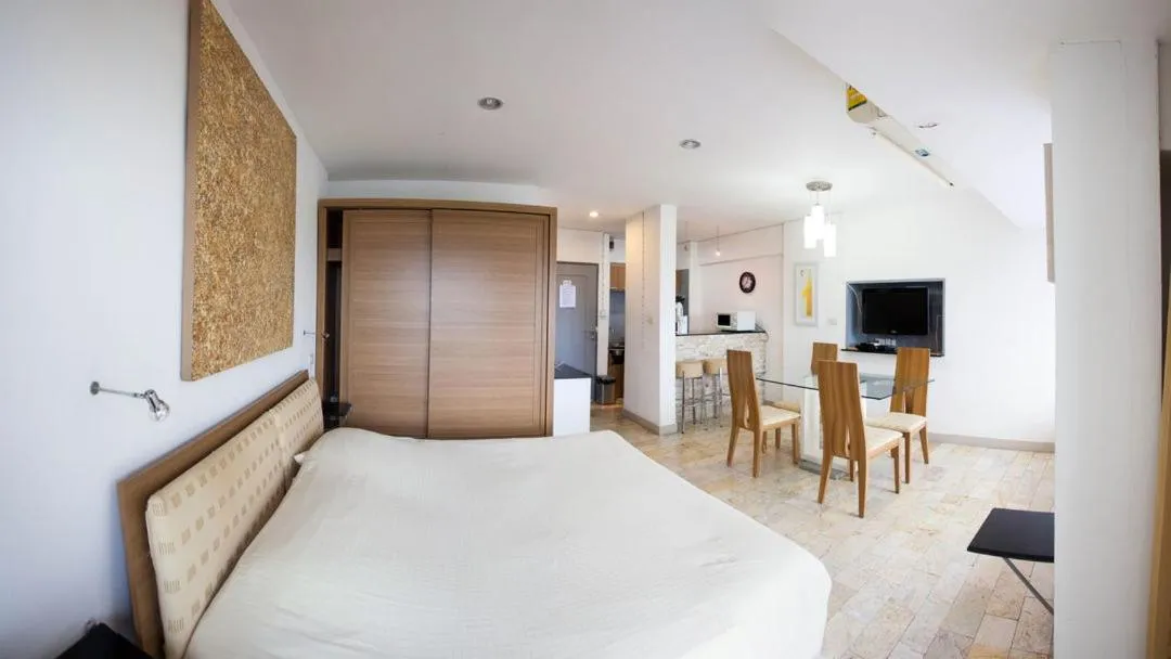 Bed in Galare Thong Tower