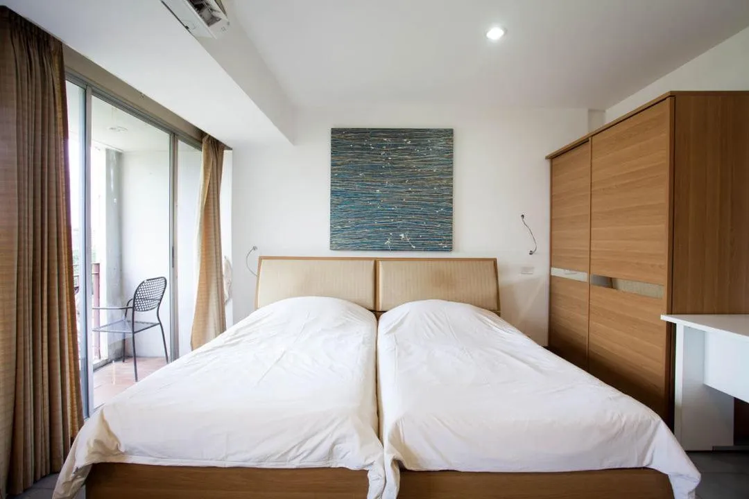 Bed in Galare Thong Tower