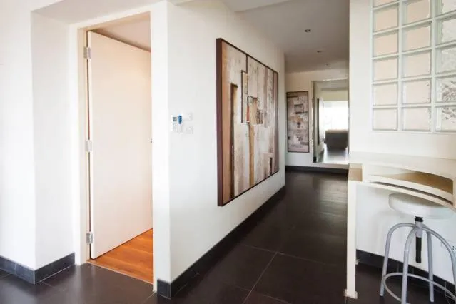 Decorative detail in Galare Thong Tower