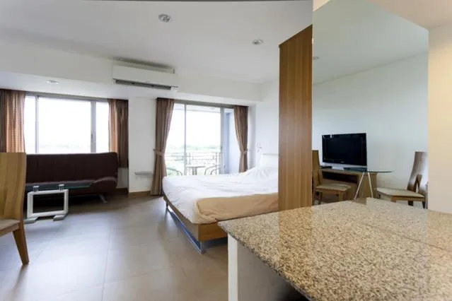 Photo of the whole room, Bed in Galare Thong Tower