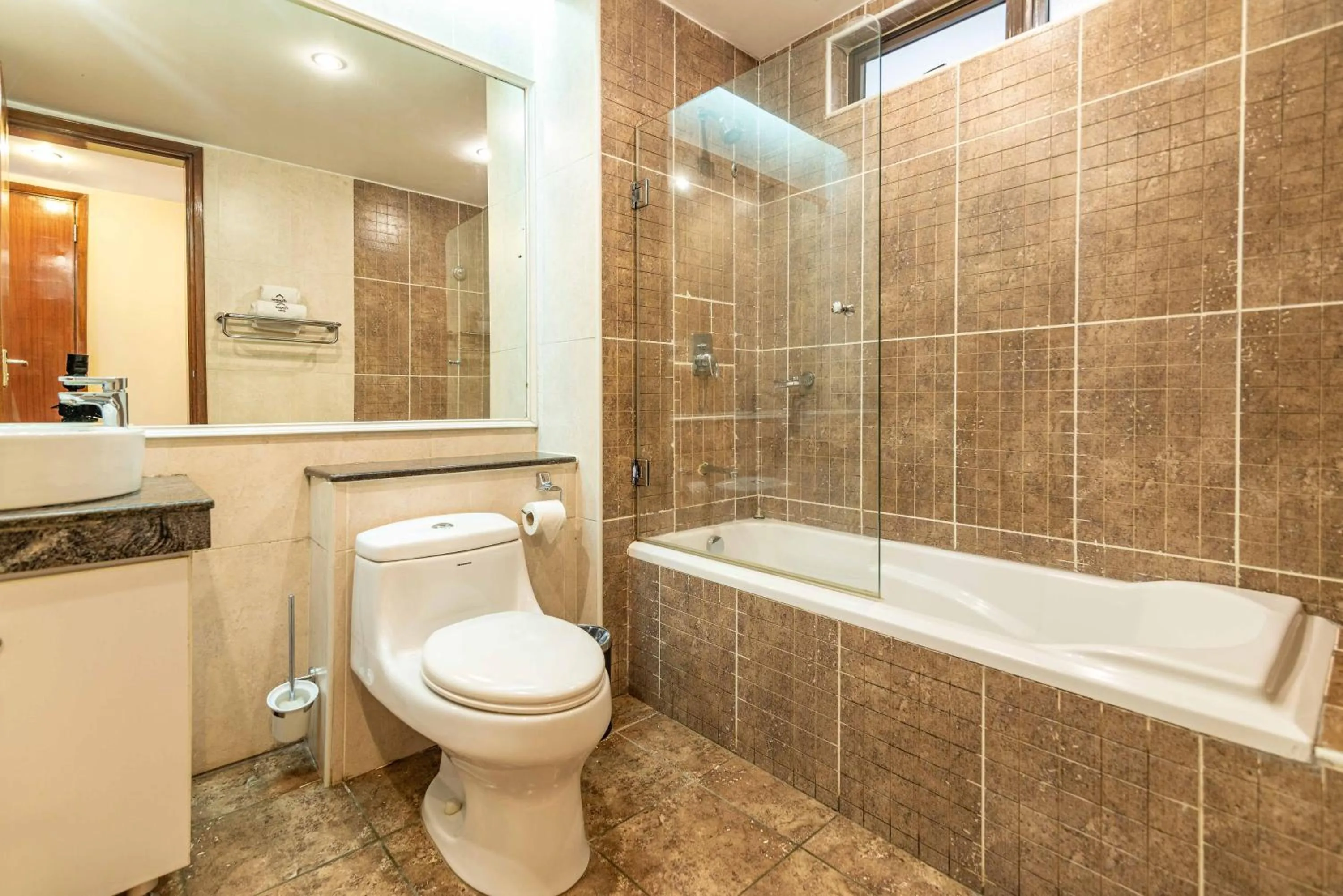 Bathroom in Lenana Suites