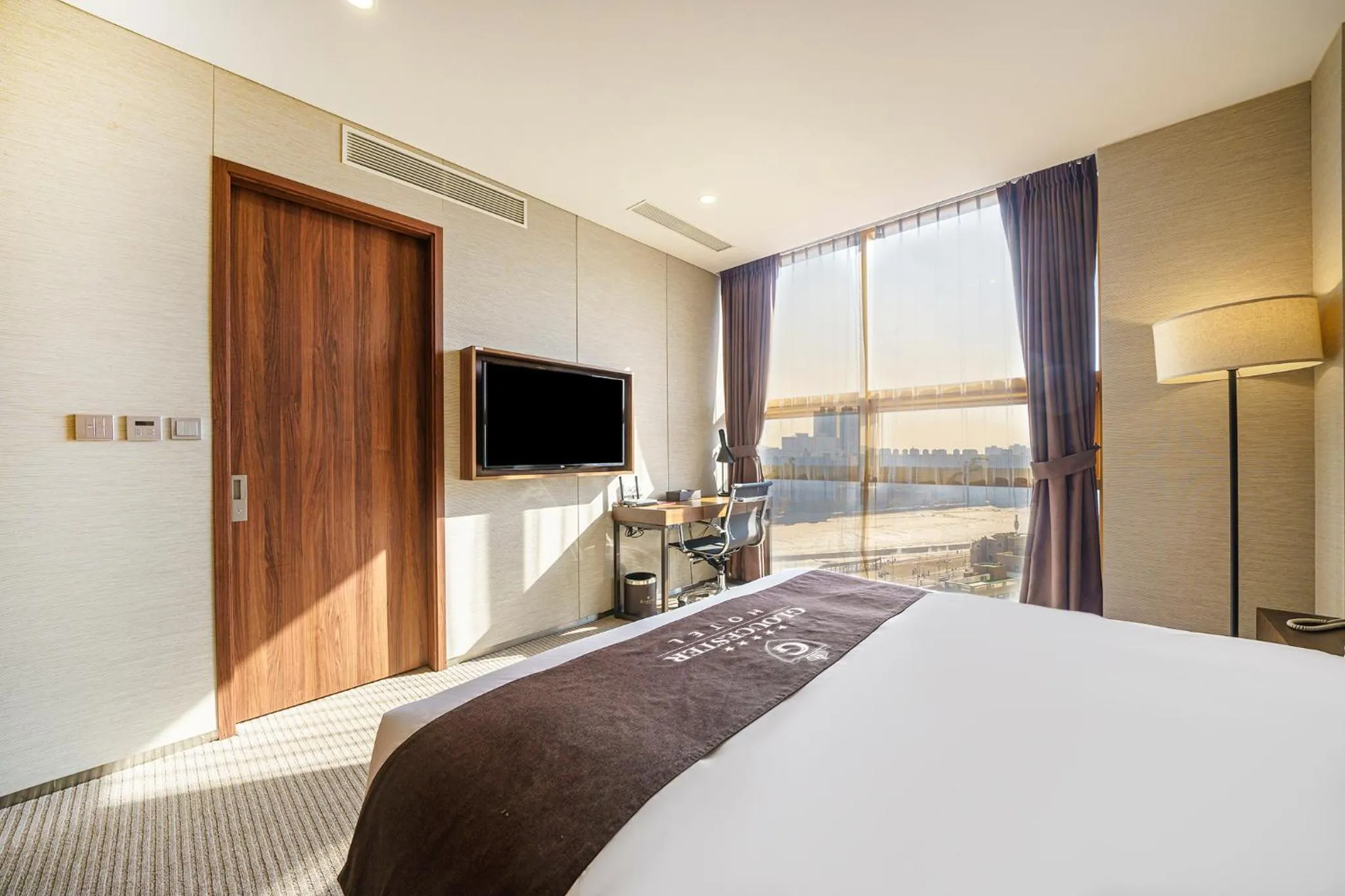 Bed in Gloucester Hotel Incheon