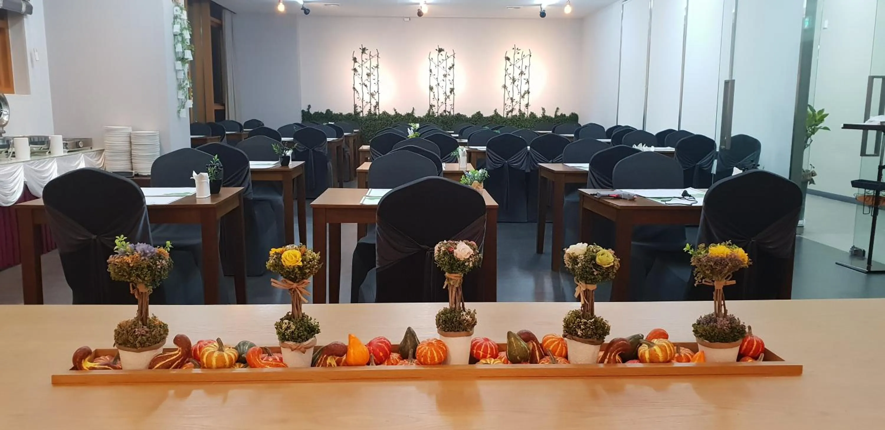 Restaurant/places to eat in Ramada by Wyndham Incheon