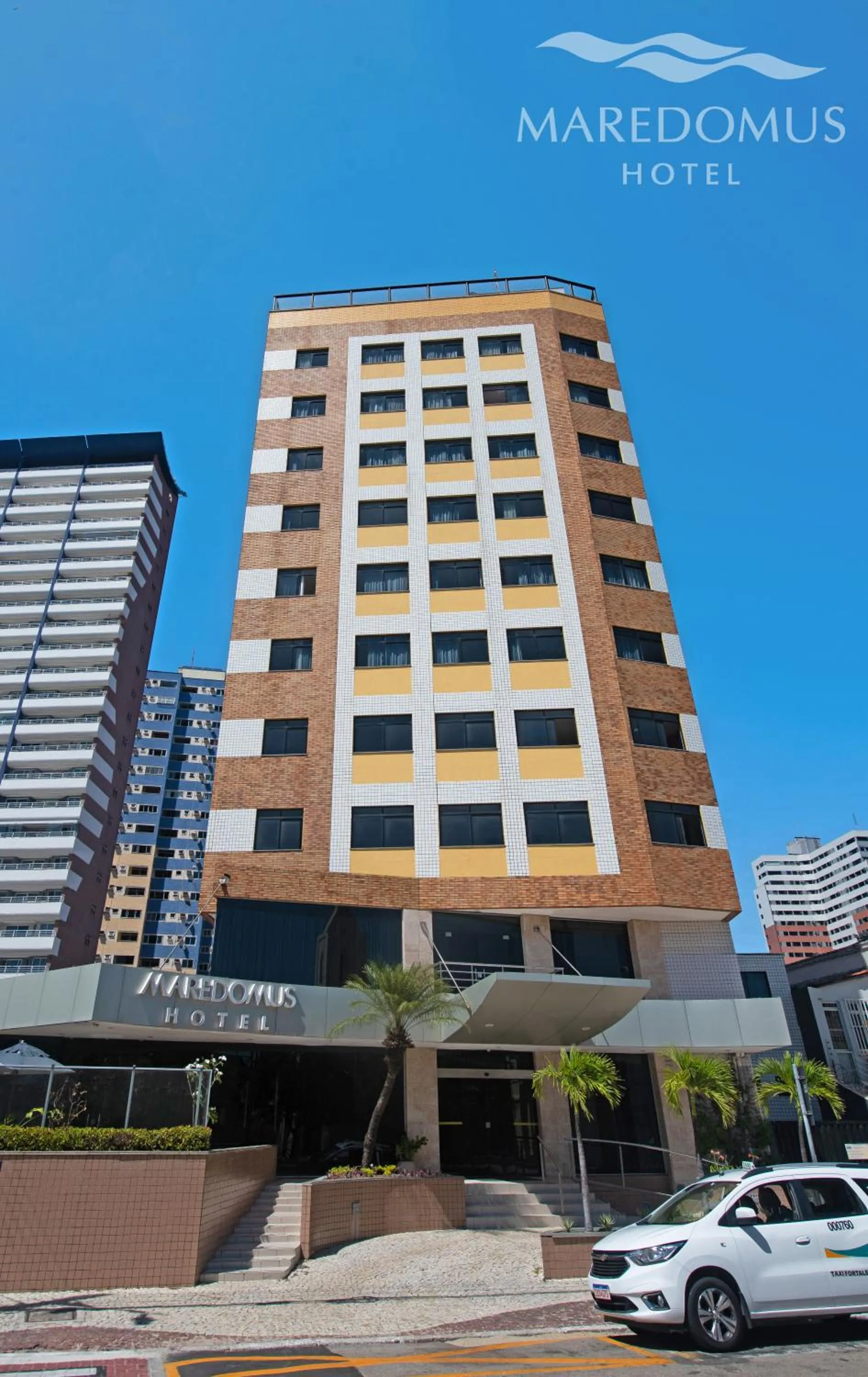 Facade/entrance in Maredomus Hotel