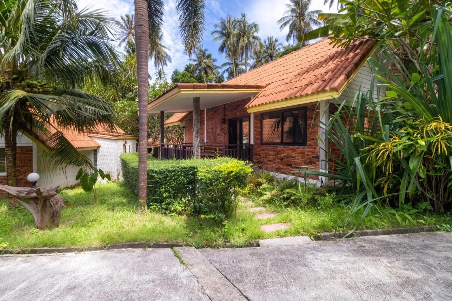 Property building in Adang Island Resort