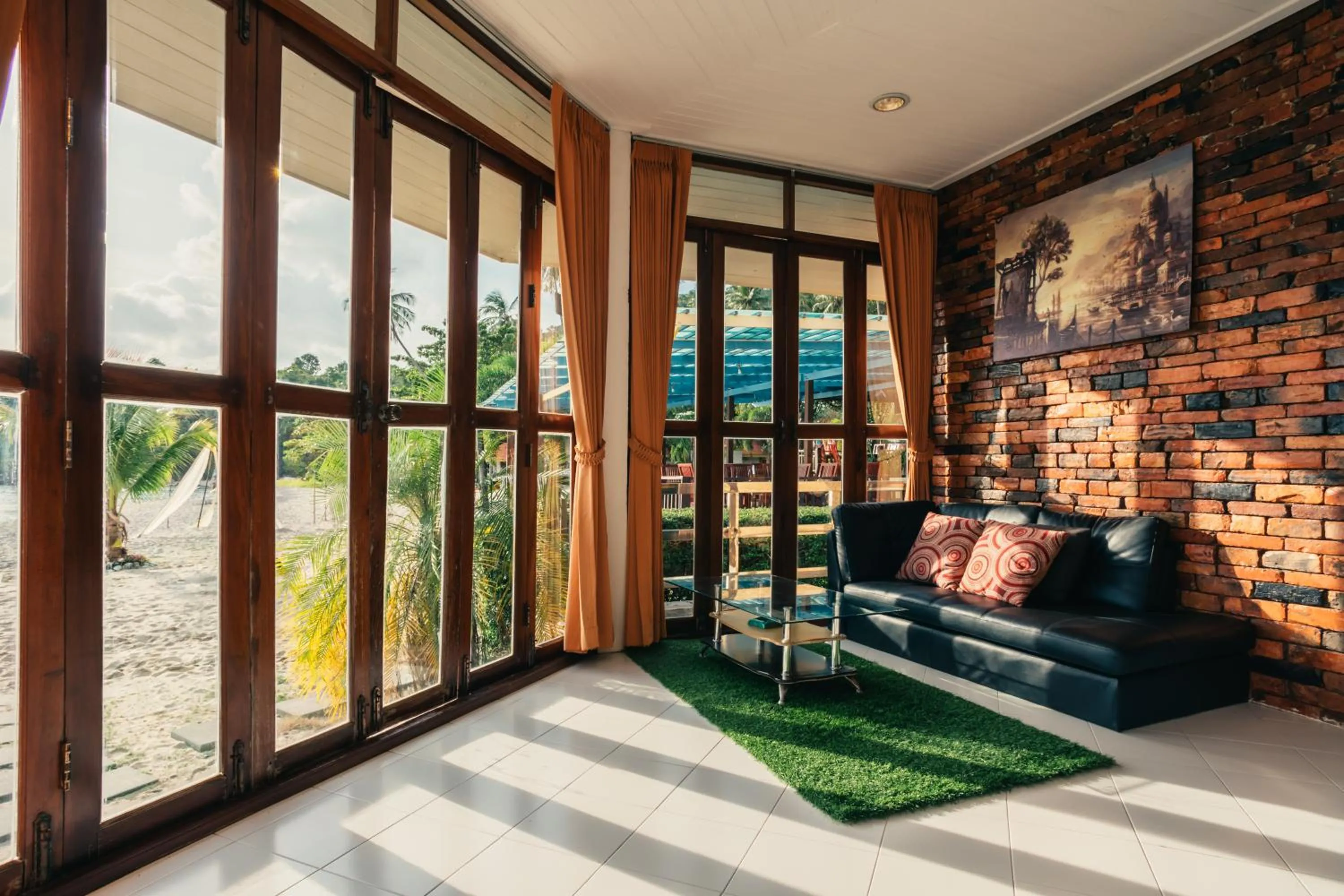 Living room in Adang Island Resort