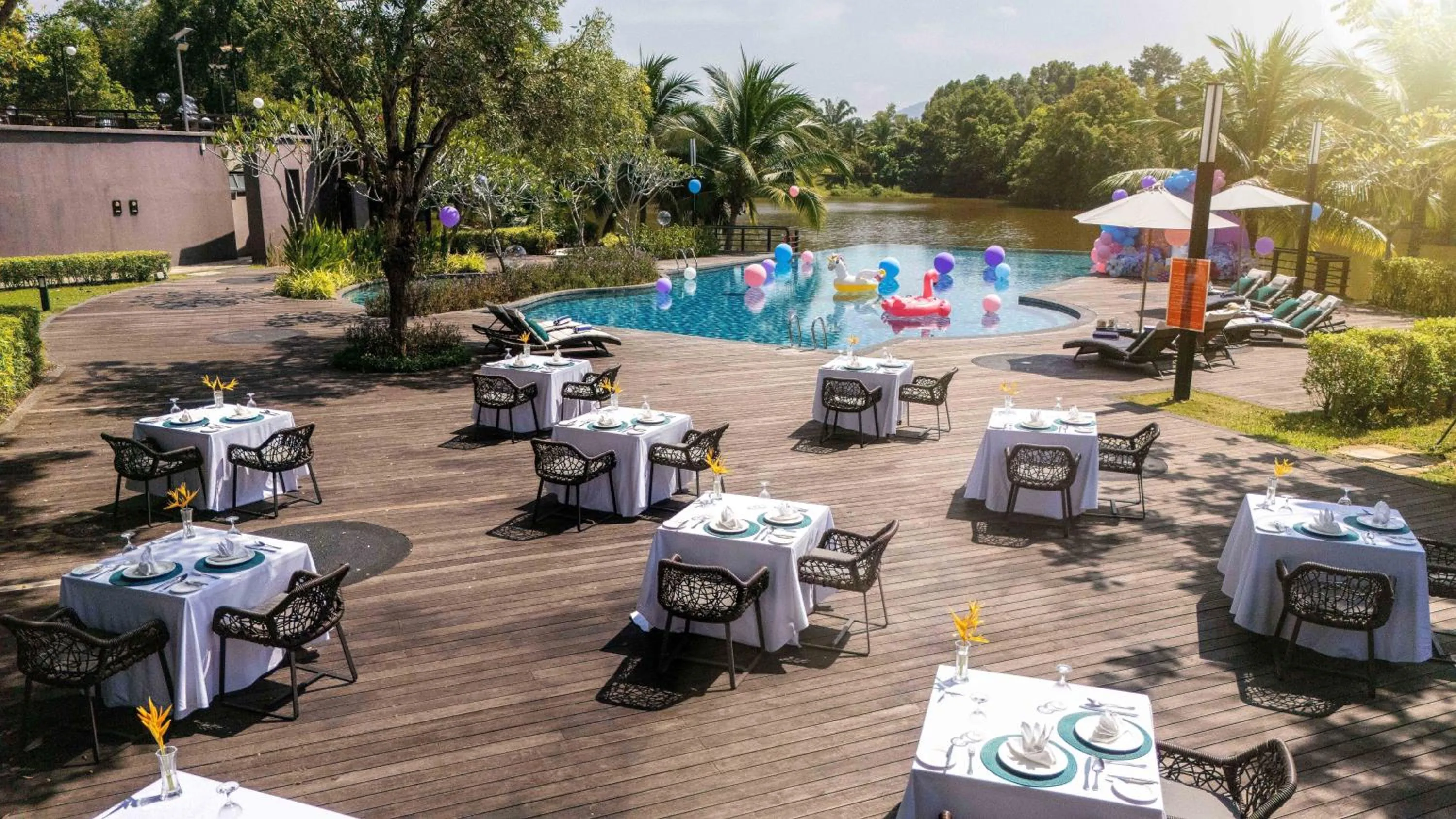 Food and drinks in Mangala Estate Boutique Resort - Small Luxury Hotels of the World