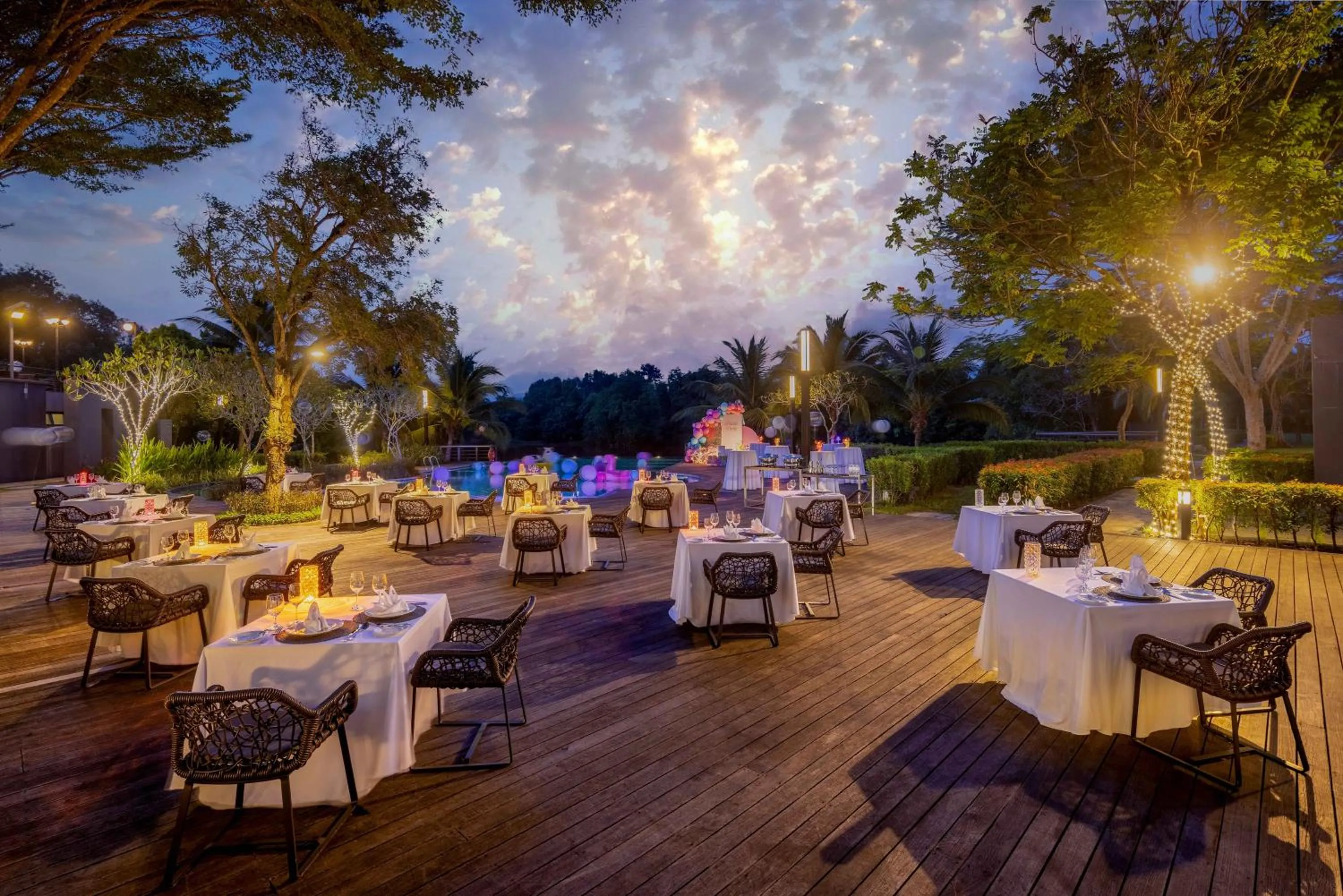 Food and drinks in Mangala Estate Boutique Resort - Small Luxury Hotels of the World