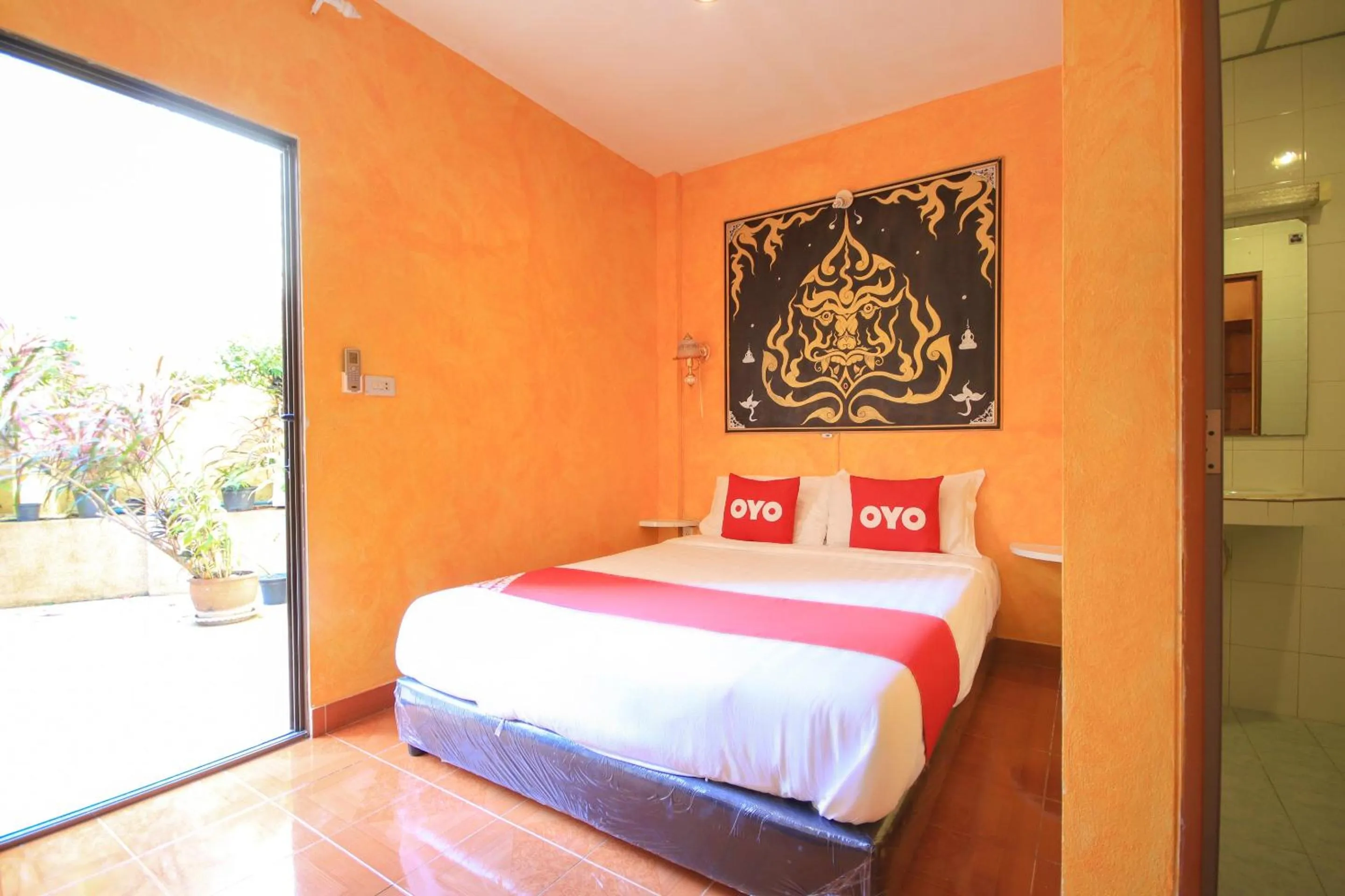 Bedroom, Bed in Ban Elephant Blanc Apartment