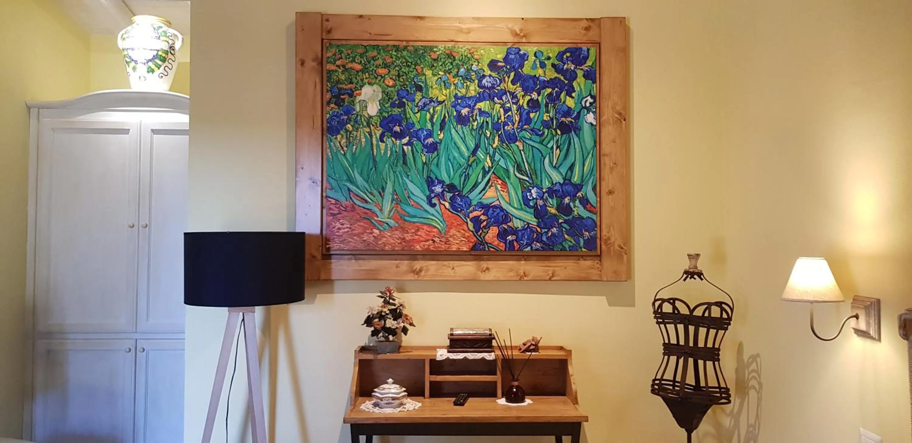 Photo of the whole room in Aquilamaior