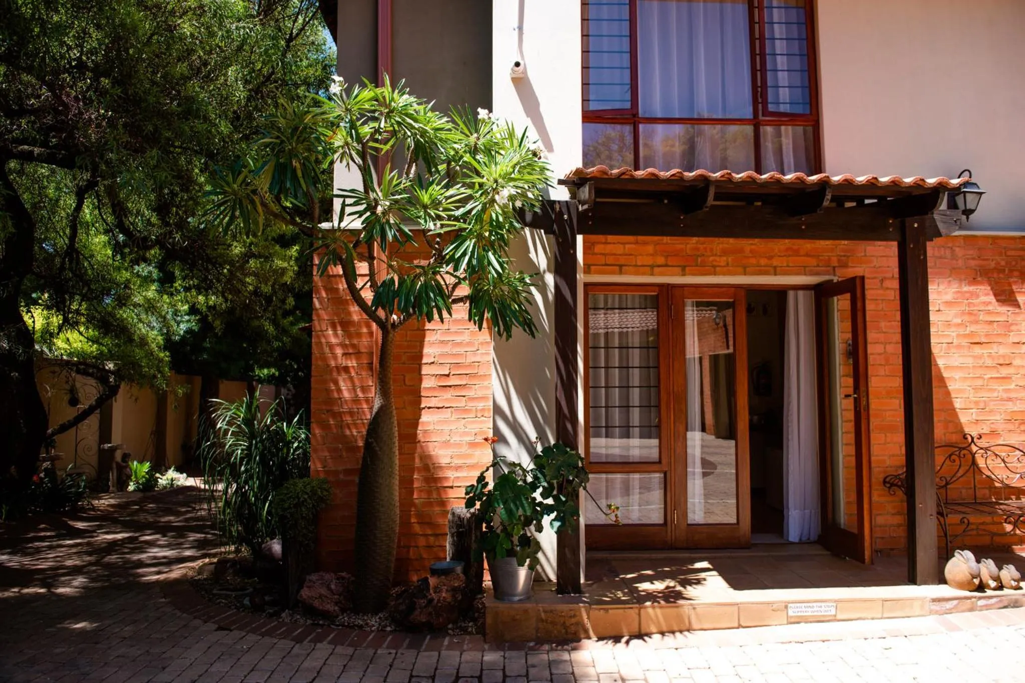 Property building in 37 on Charles