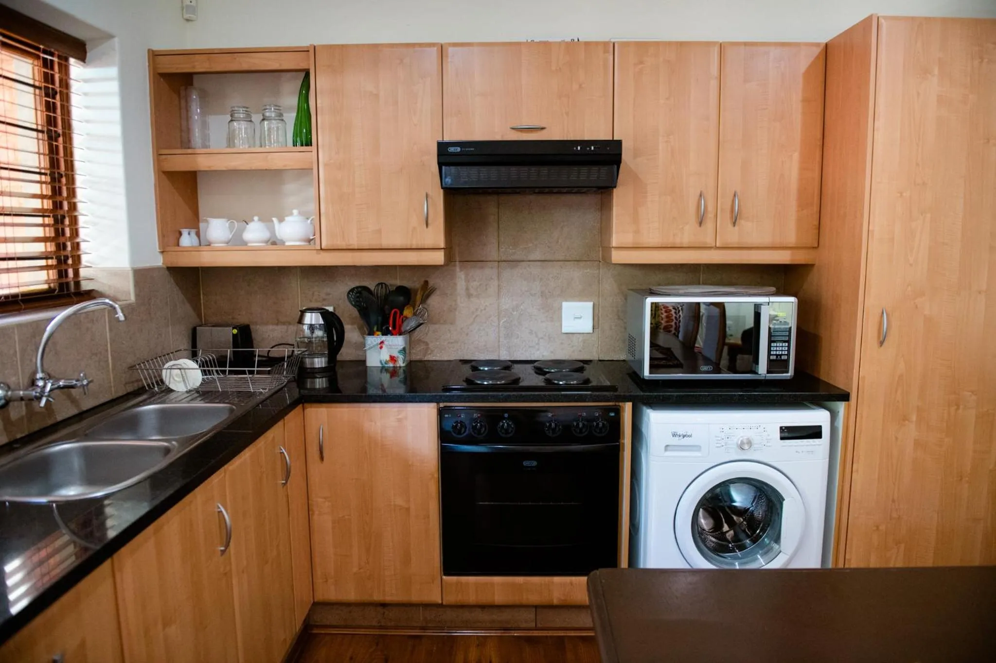 Kitchen or kitchenette in 37 on Charles