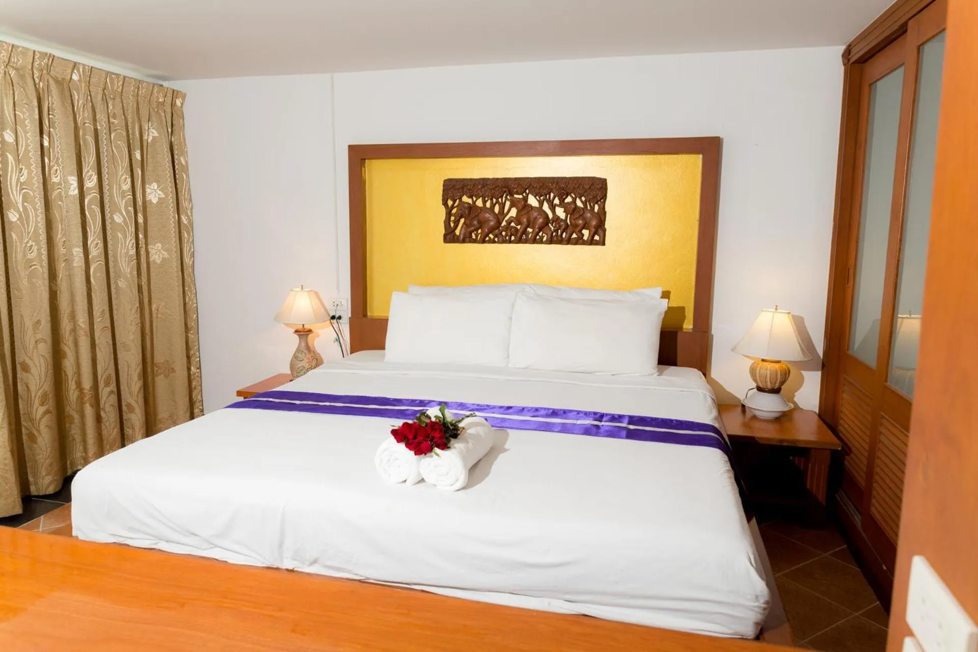 Bed in The Garden Place Pattaya