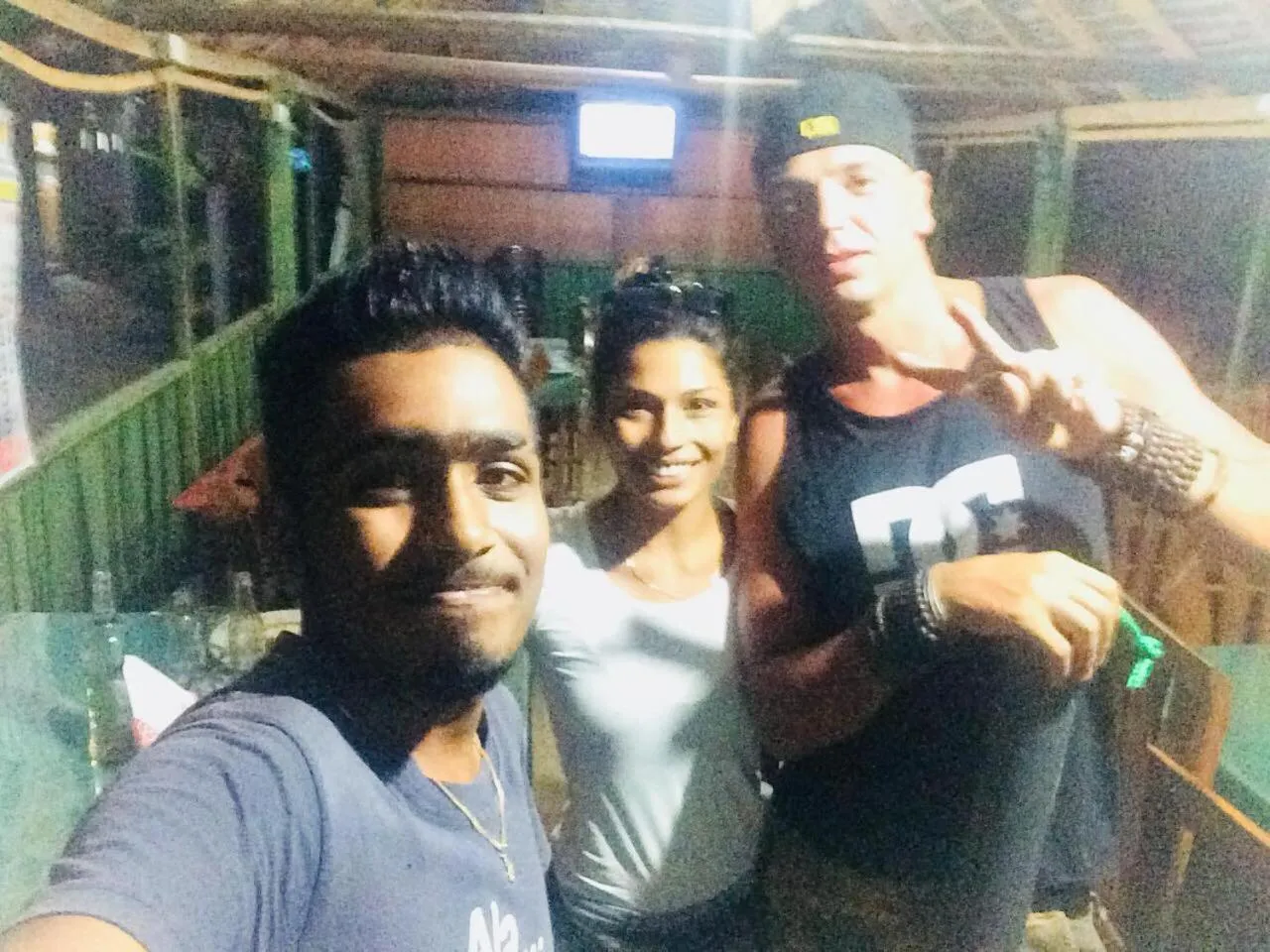 Restaurant/places to eat in Thirumalai Park