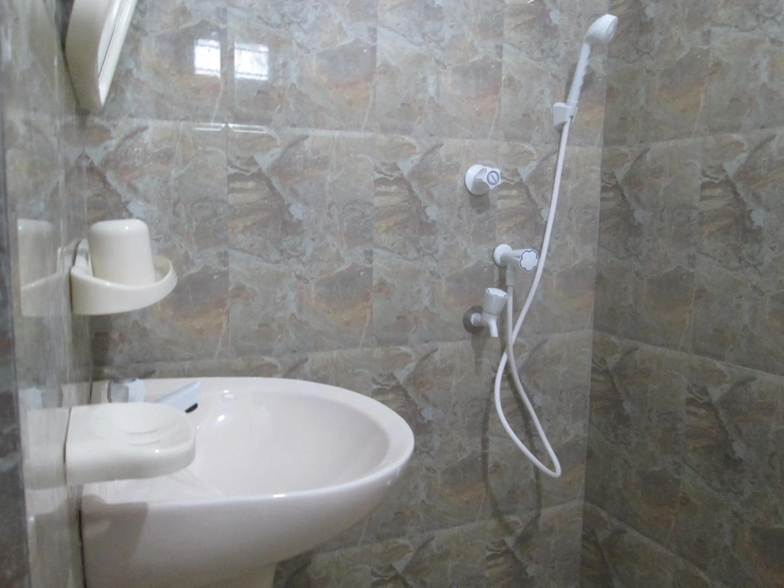 Bathroom in Thirumalai Park