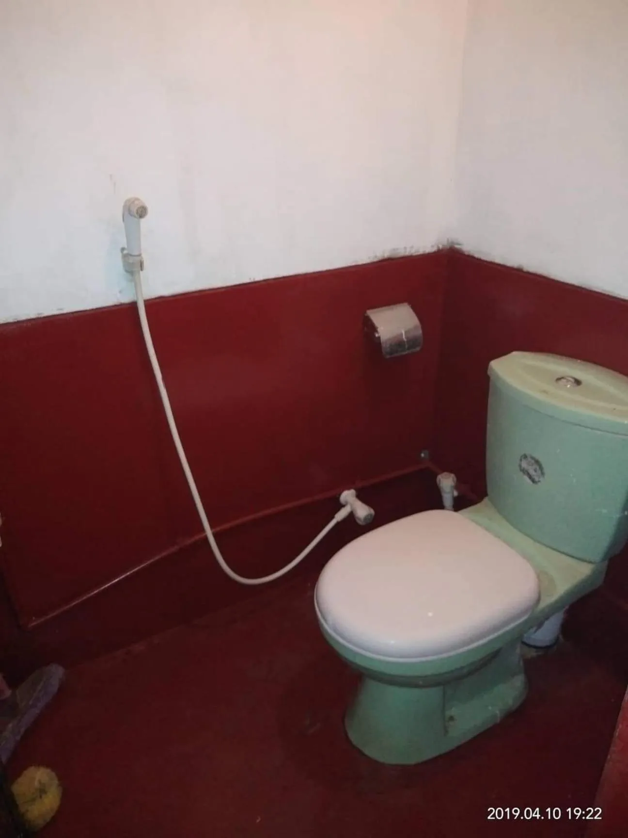 Bathroom in Thirumalai Park