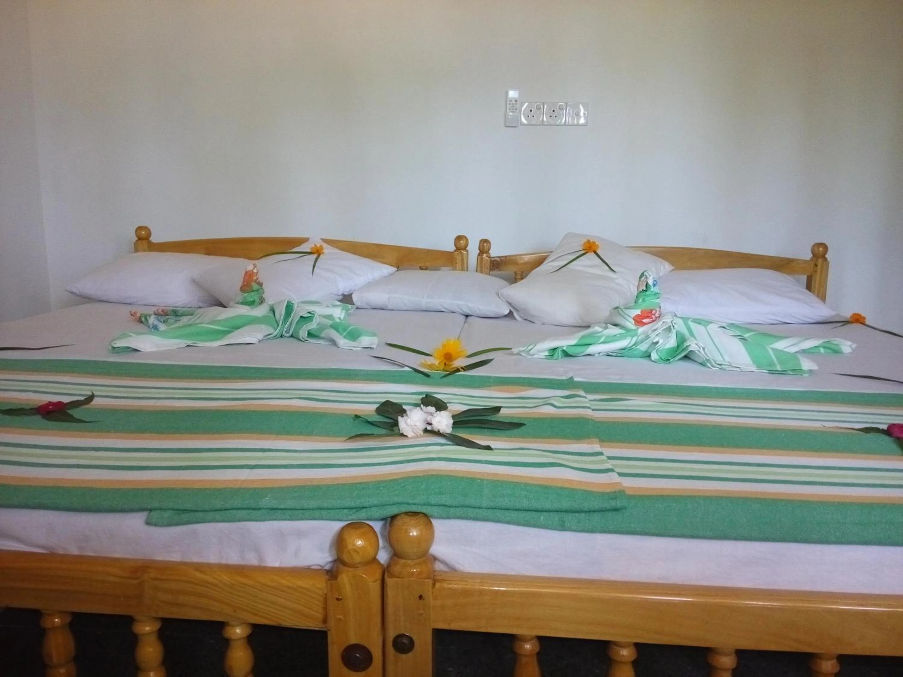 Bedroom, Bed in Thirumalai Park