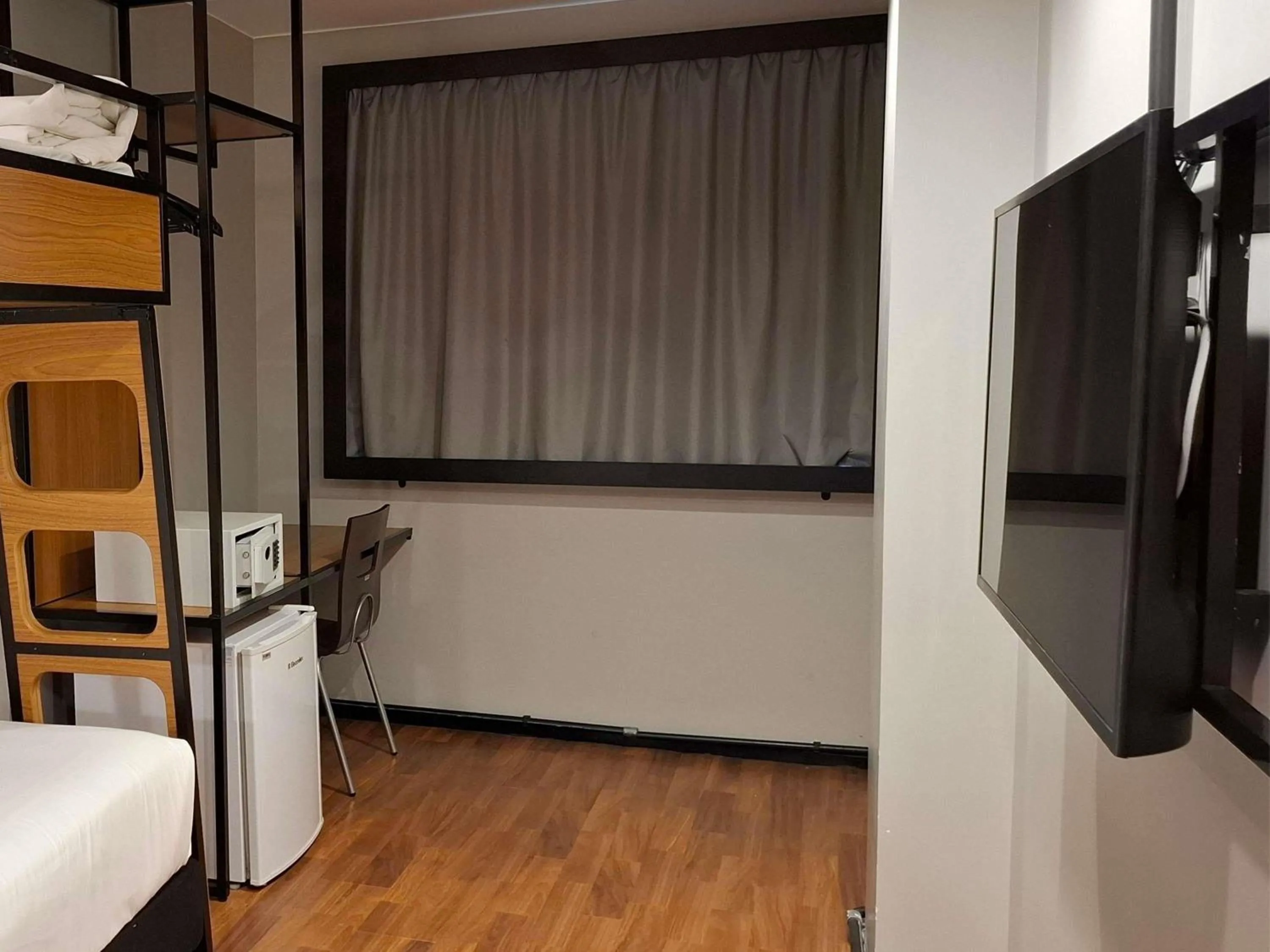 Bedroom, Bed in ibis Copacabana Posto 2