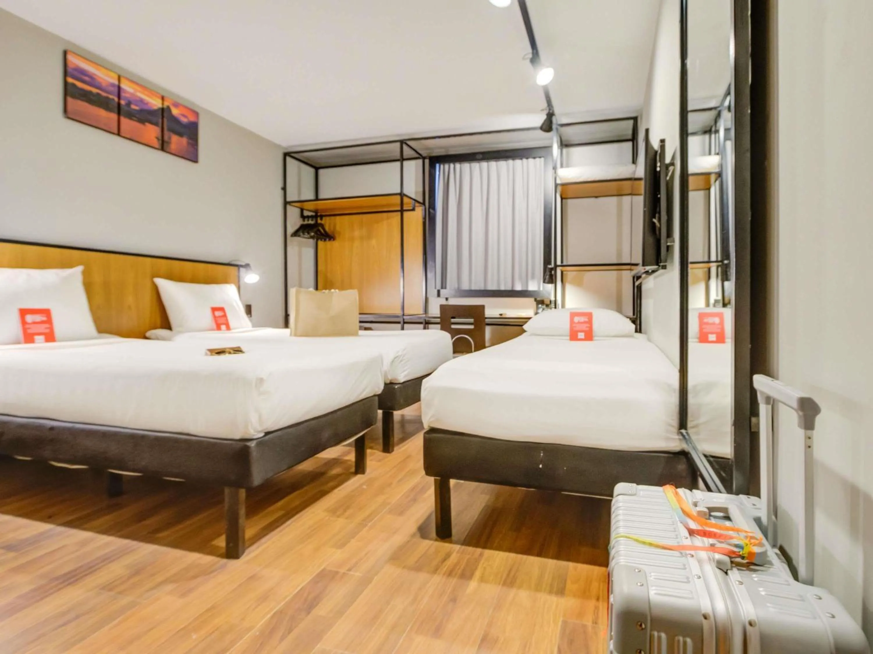 Bedroom, Bed in ibis Copacabana Posto 2