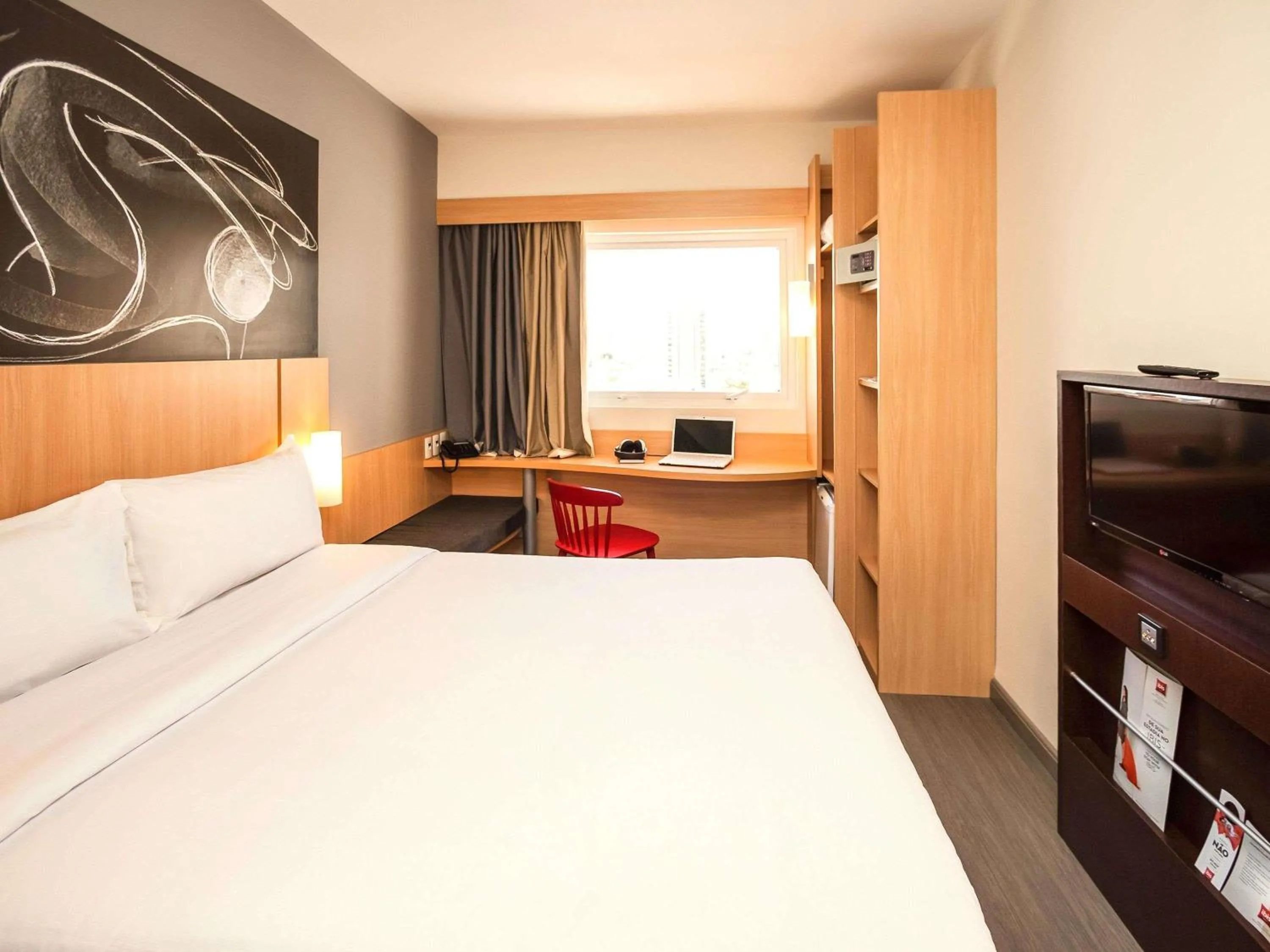 Bedroom, Bed in Ibis Foz do Iguaçu