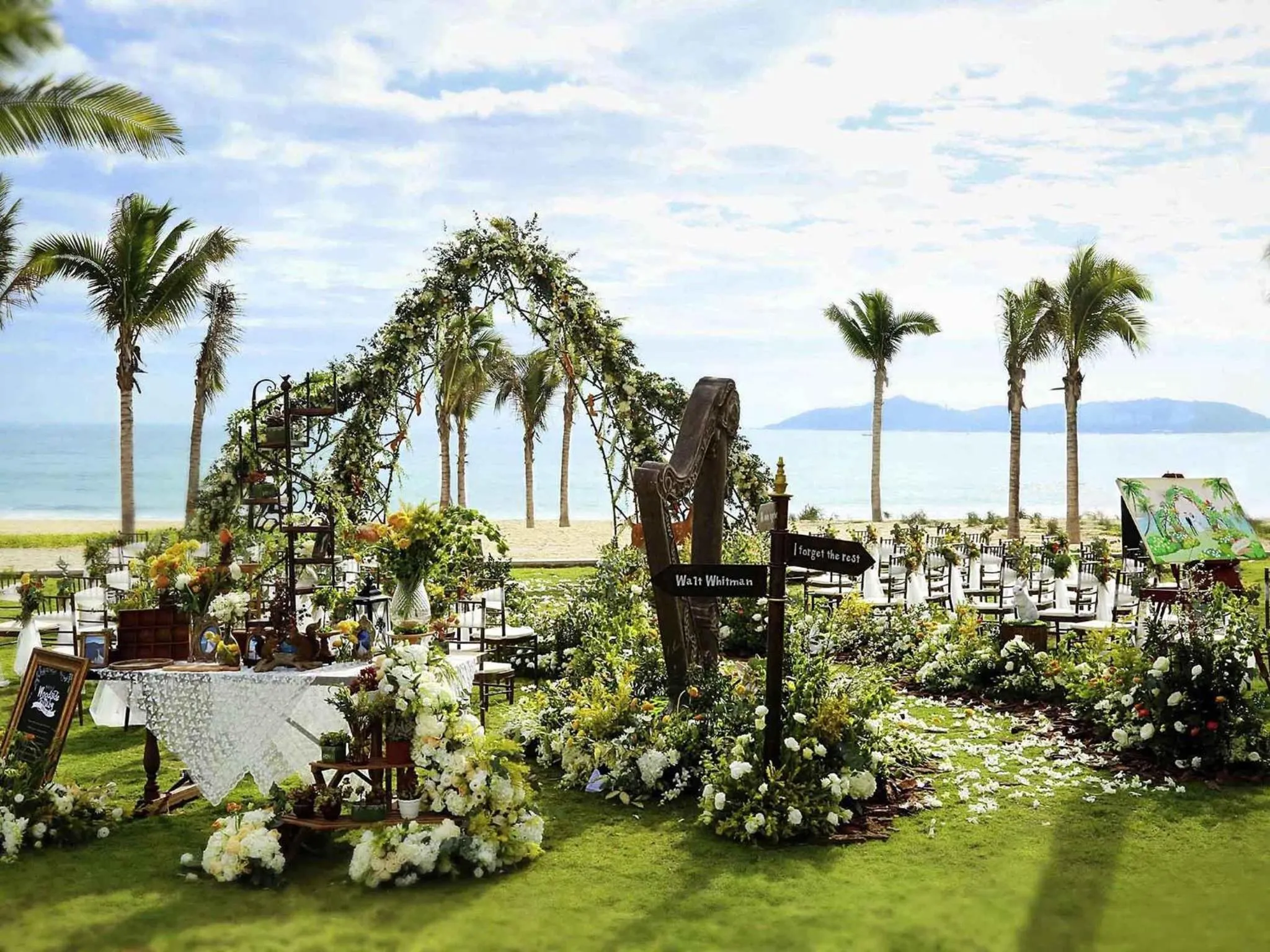 wedding in Sofitel Sanya Leeman Resort