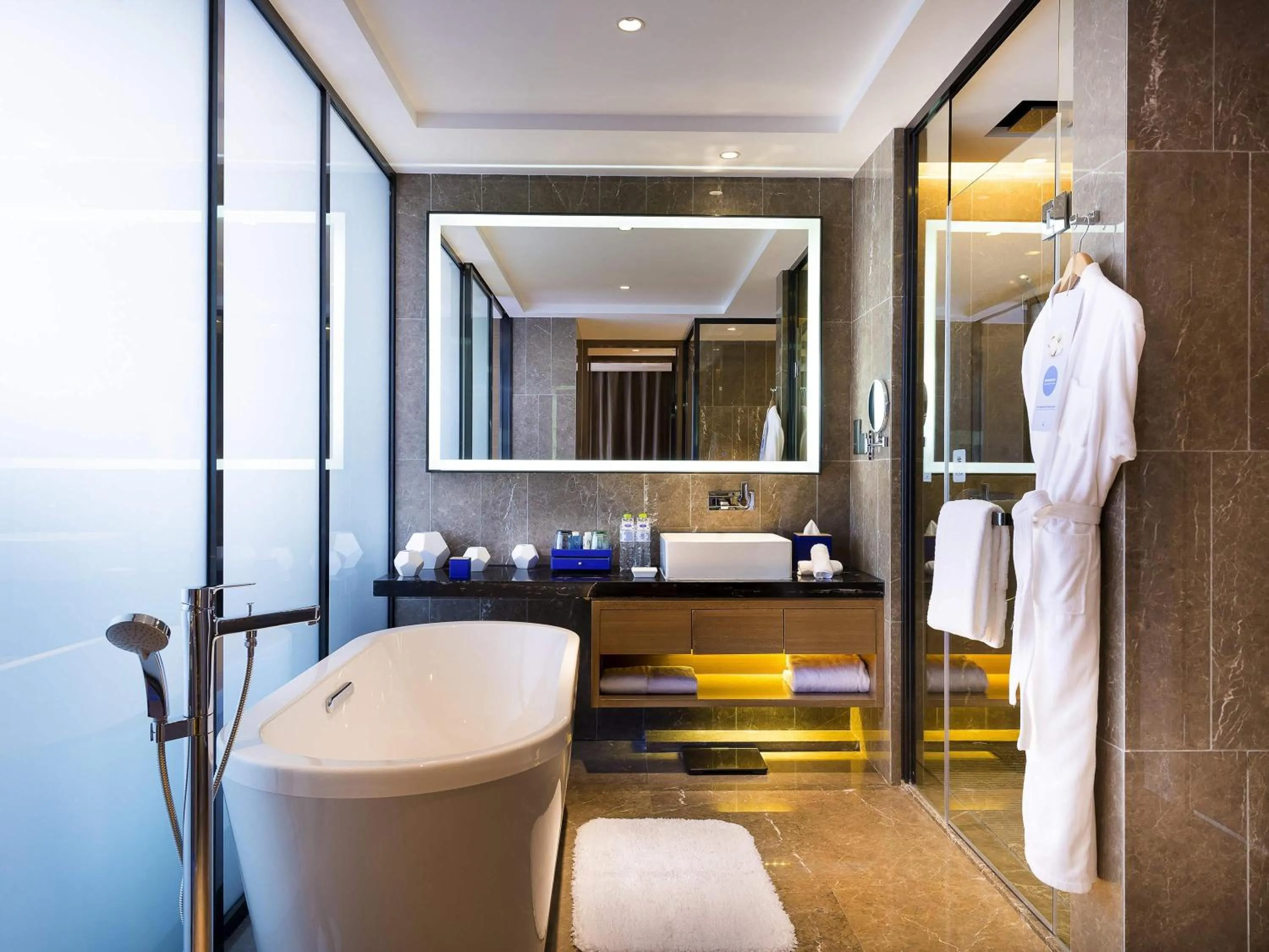 Photo of the whole room in Novotel Ningbo East