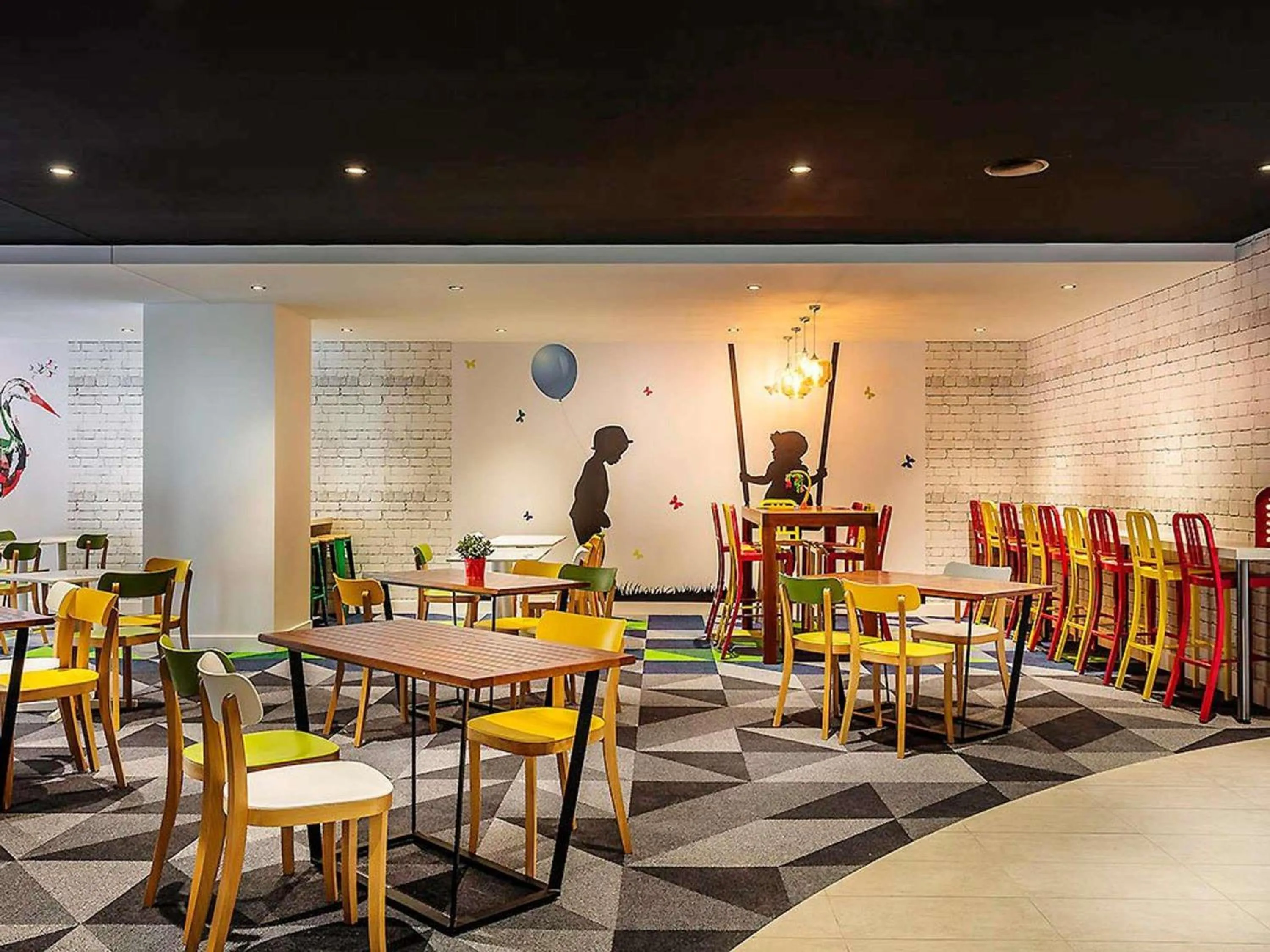 Restaurant/places to eat in ibis Styles Brisbane Elizabeth Street