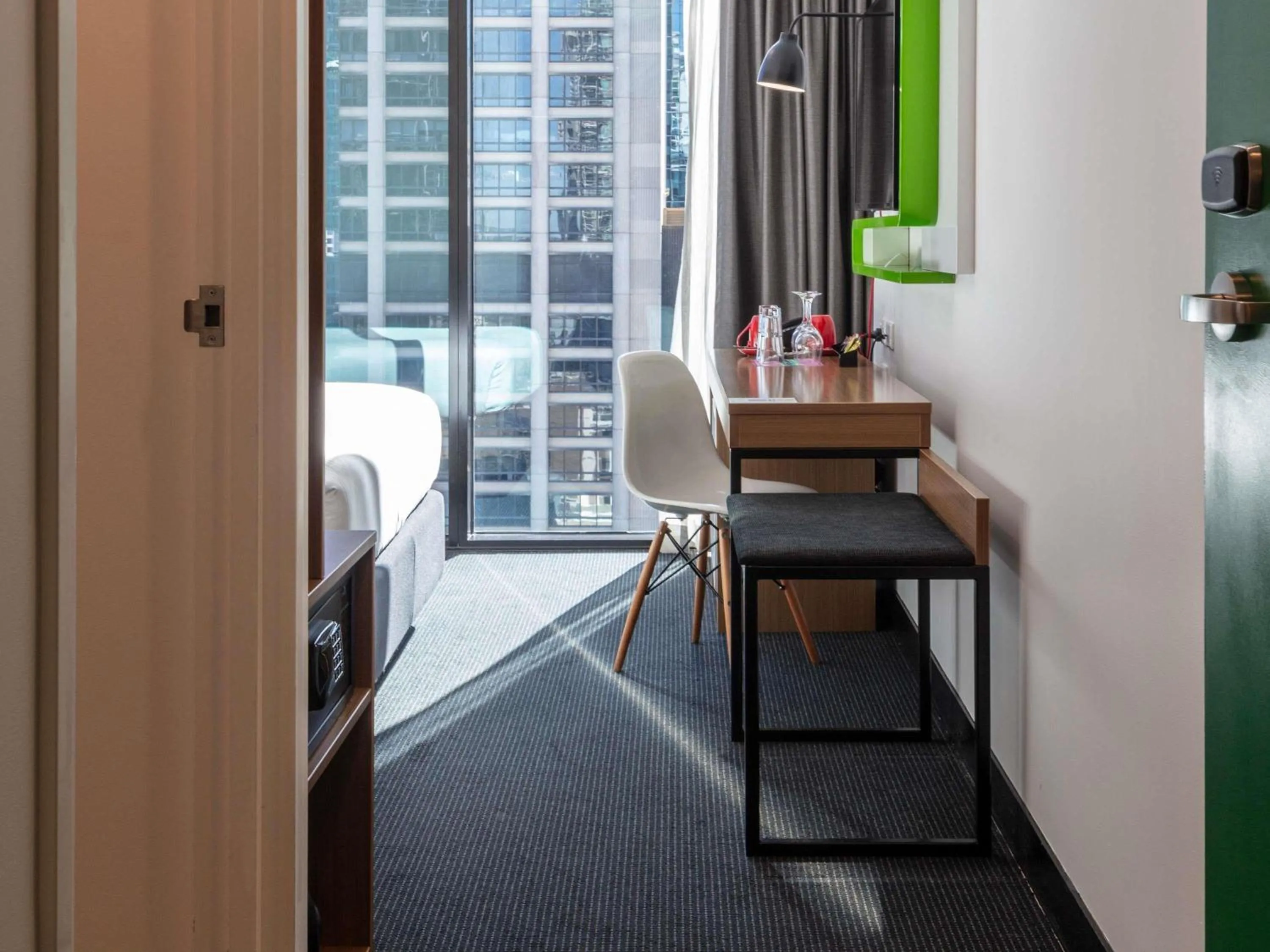Bedroom, Bed in ibis Styles Brisbane Elizabeth Street