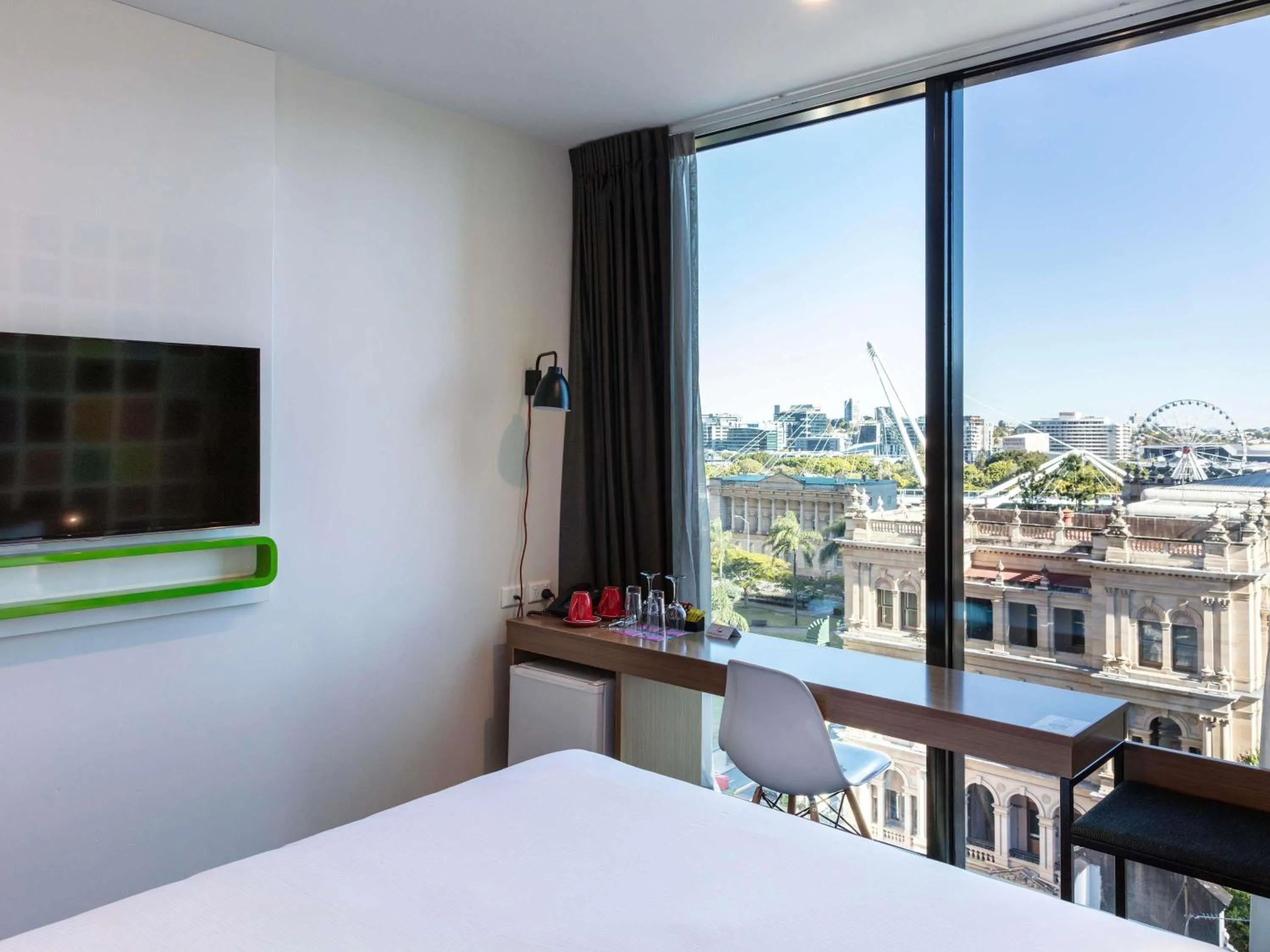 Bedroom, Bed in ibis Styles Brisbane Elizabeth Street