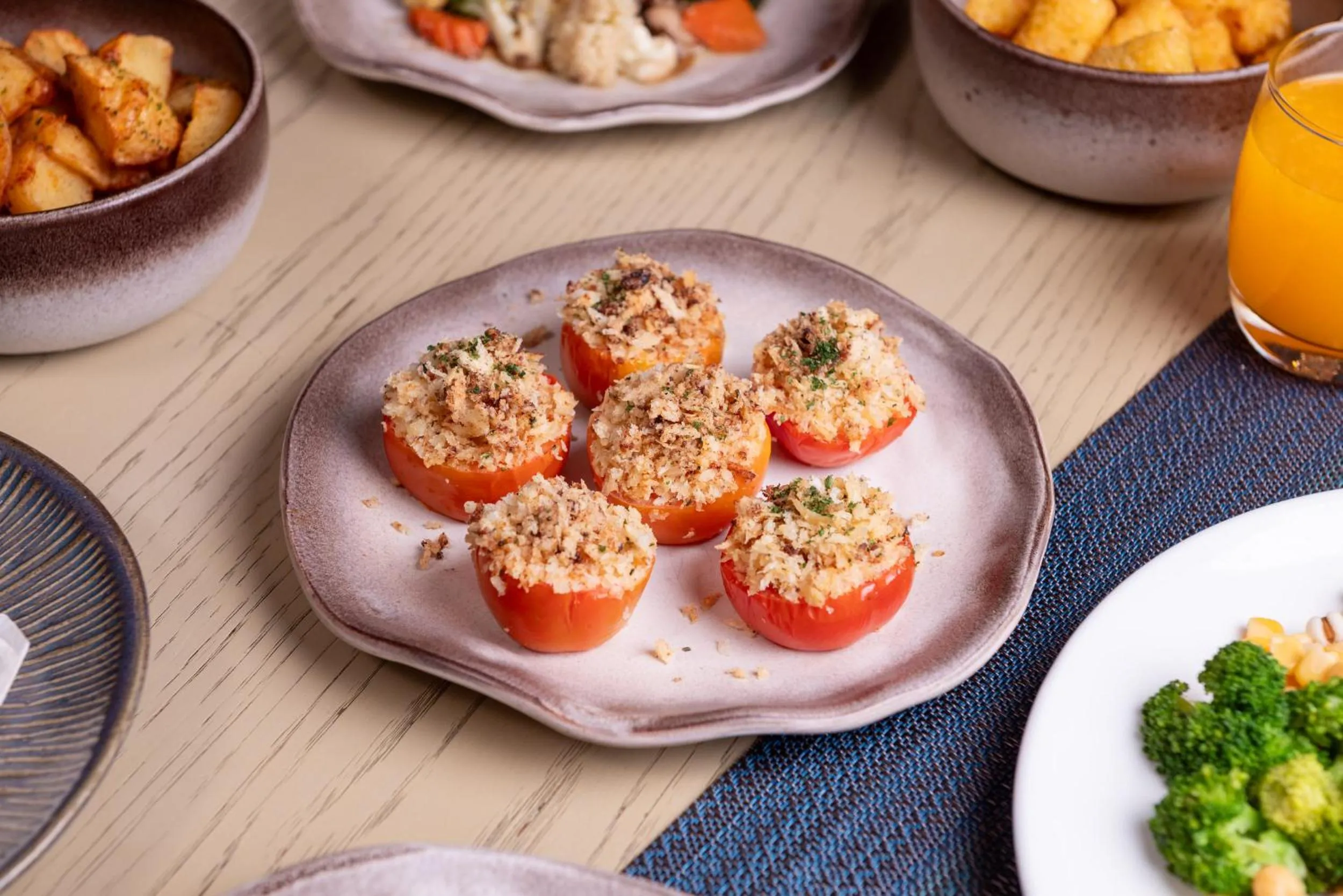 Restaurant/places to eat in Novotel Bangkok Sukhumvit 20