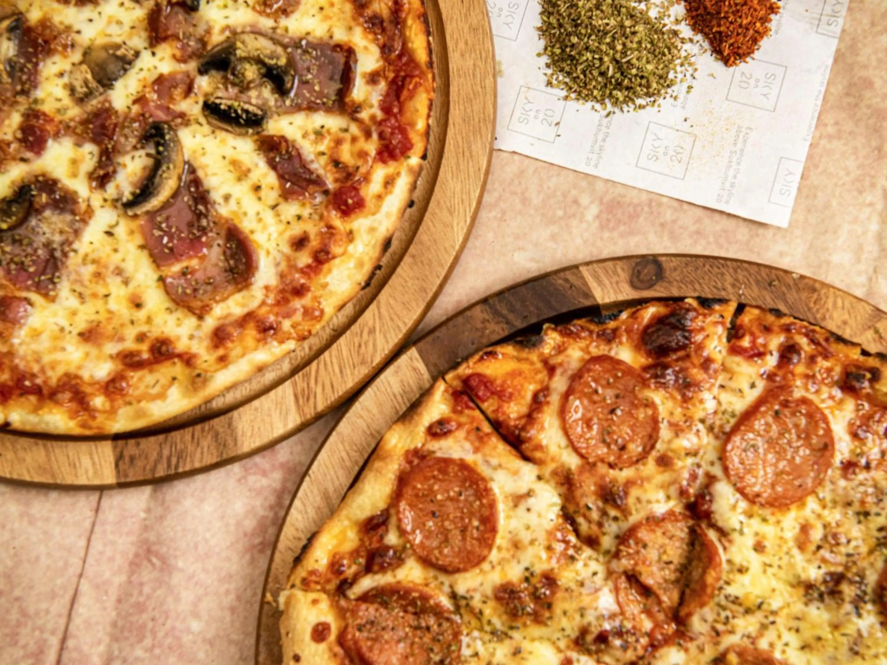 Restaurant/places to eat in Novotel Bangkok Sukhumvit 20