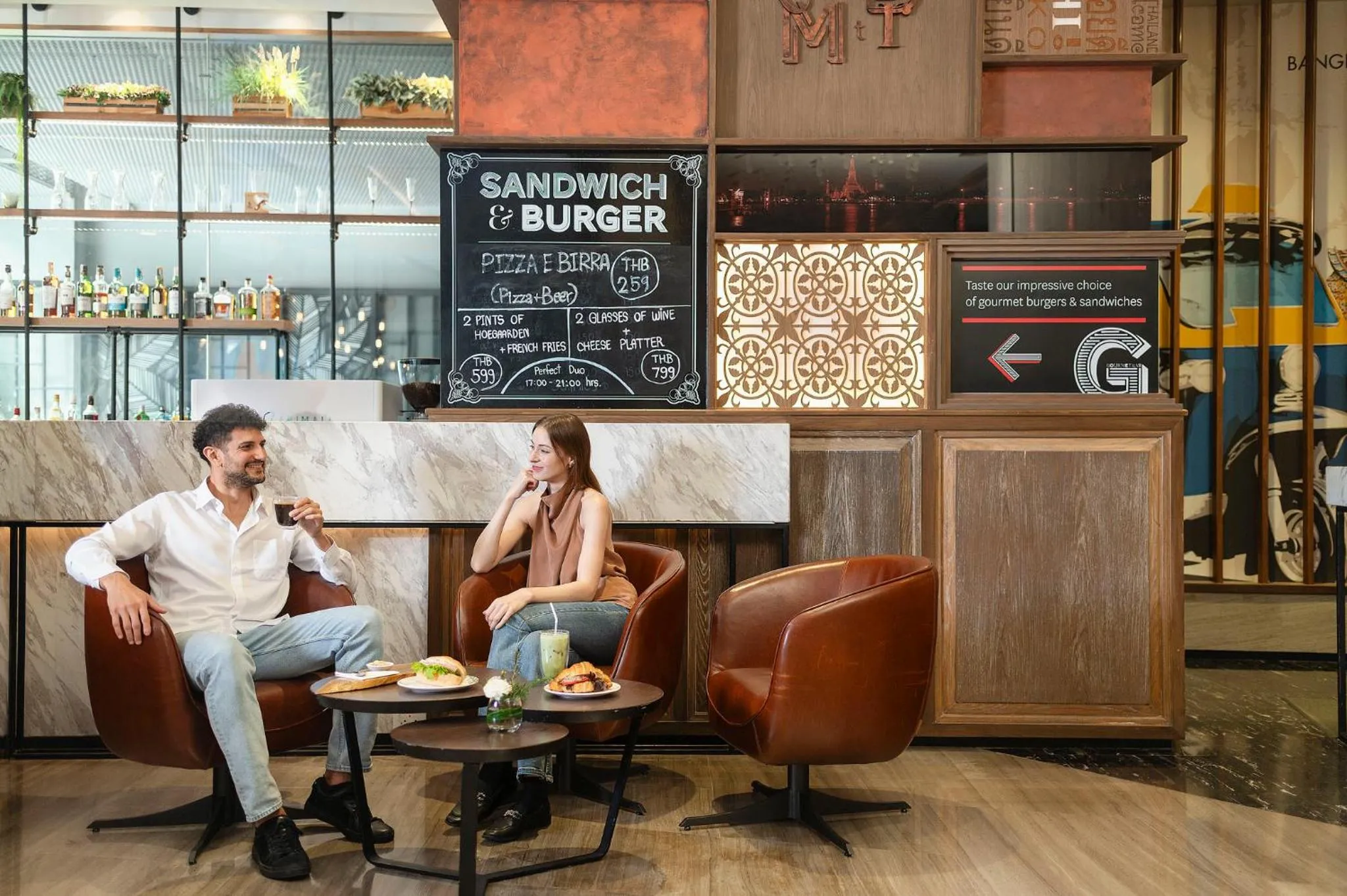 Restaurant/places to eat in Novotel Bangkok Sukhumvit 20