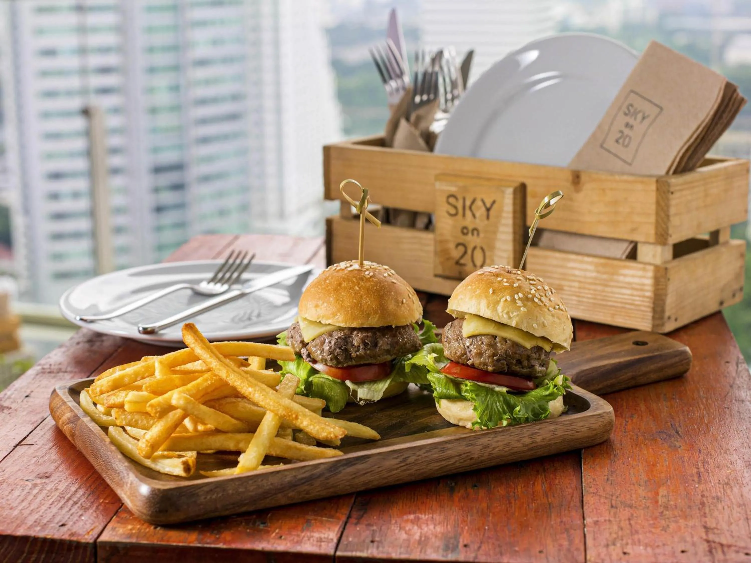 Restaurant/places to eat in Novotel Bangkok Sukhumvit 20