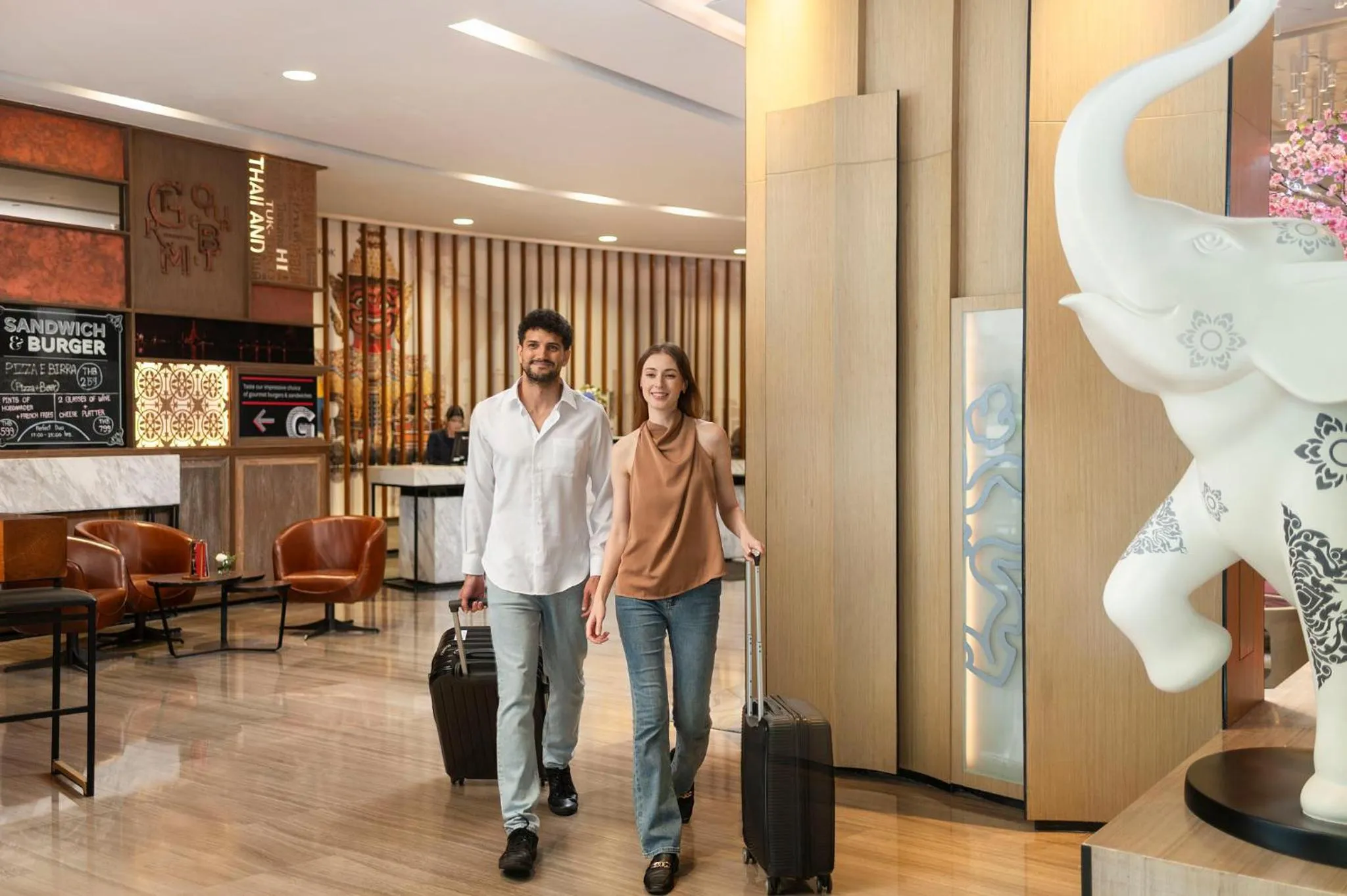 Lobby or reception in Novotel Bangkok Sukhumvit 20