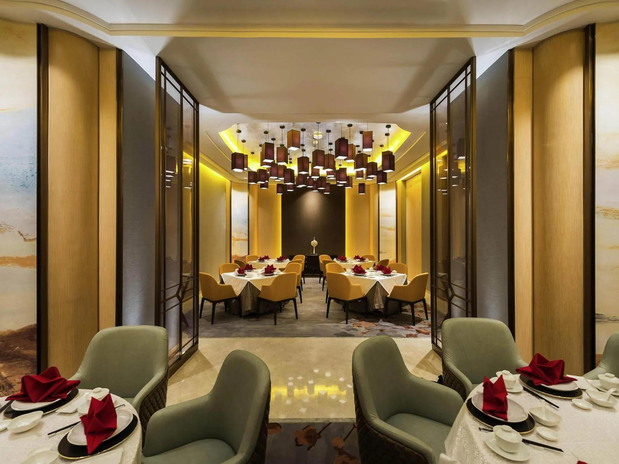 Restaurant/places to eat in NOVOTEL Jinji Lake Suzhou SIP