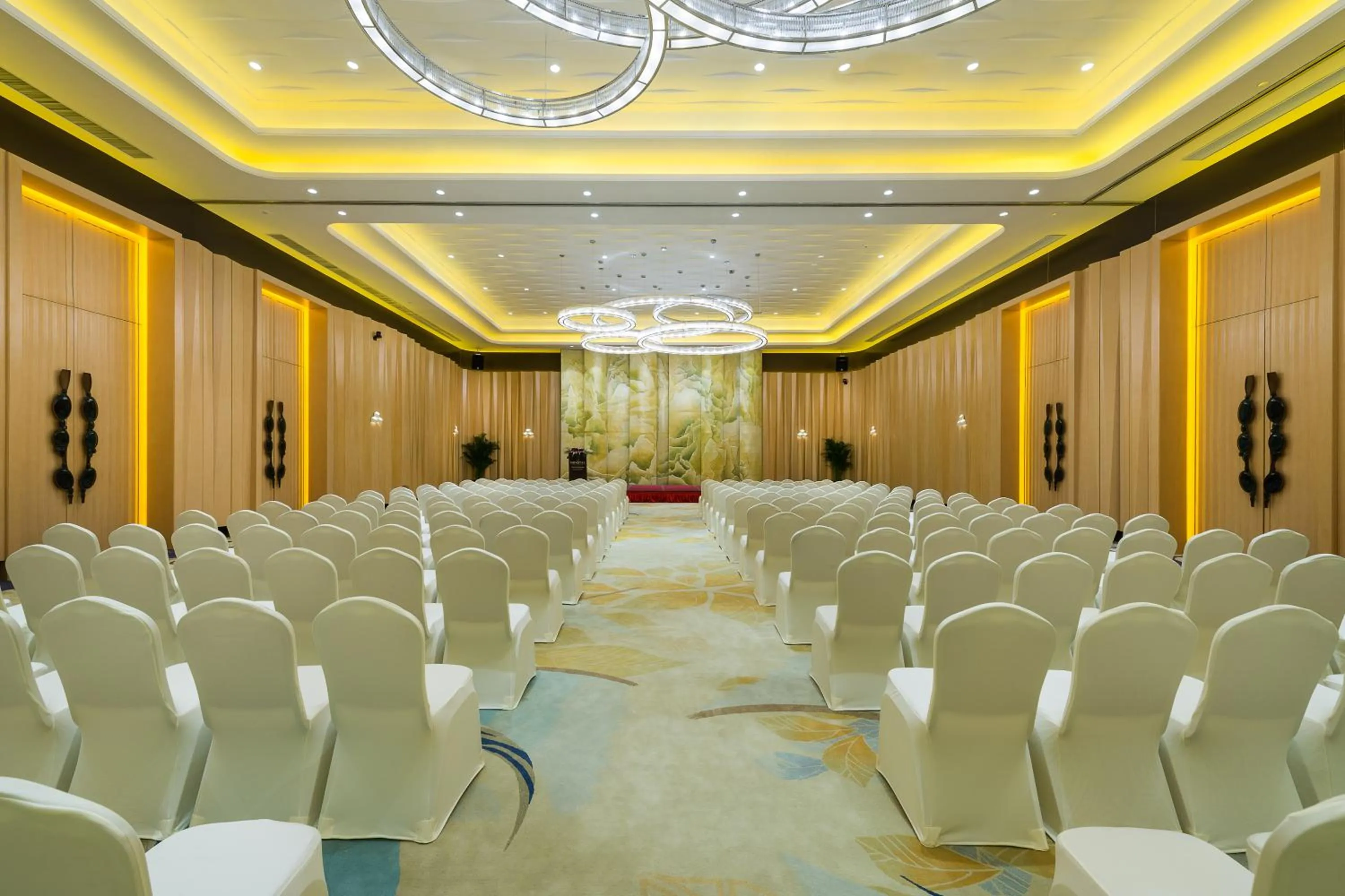 Banquet/Function facilities in NOVOTEL Jinji Lake Suzhou SIP