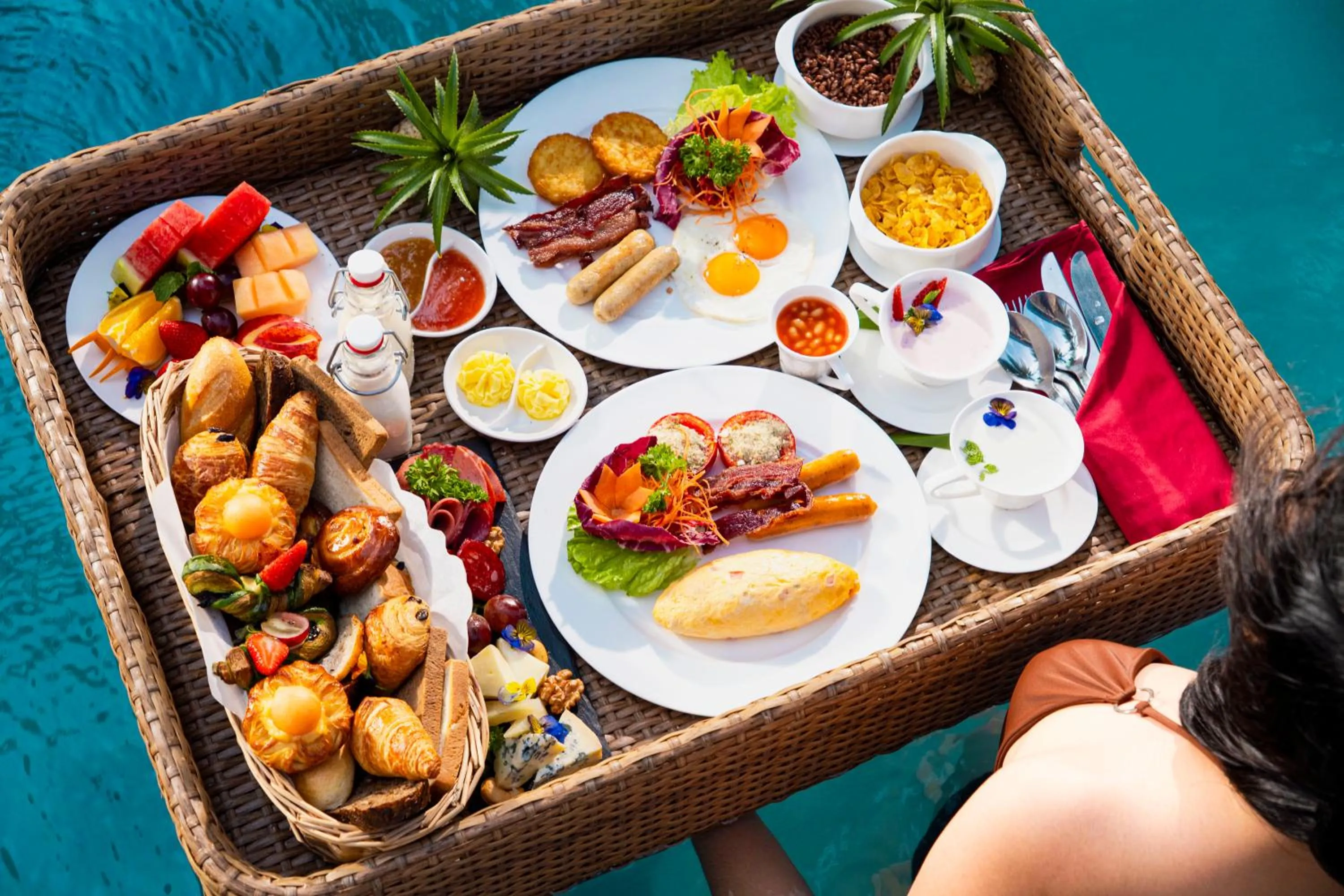 Food and drinks in Novotel Phu Quoc Resort