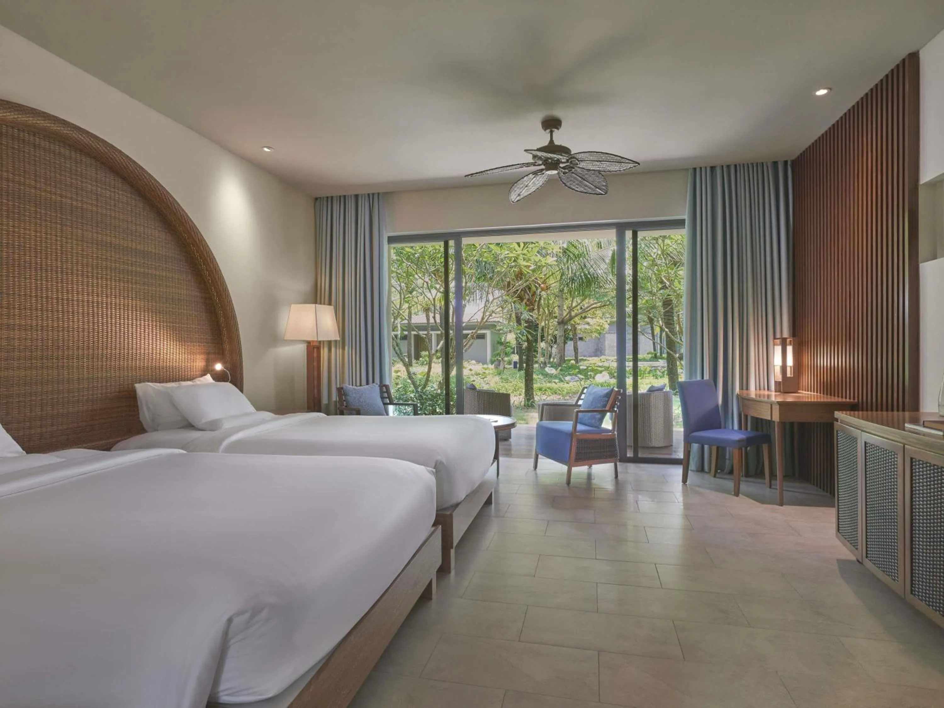 Bedroom, Bed in Novotel Phu Quoc Resort