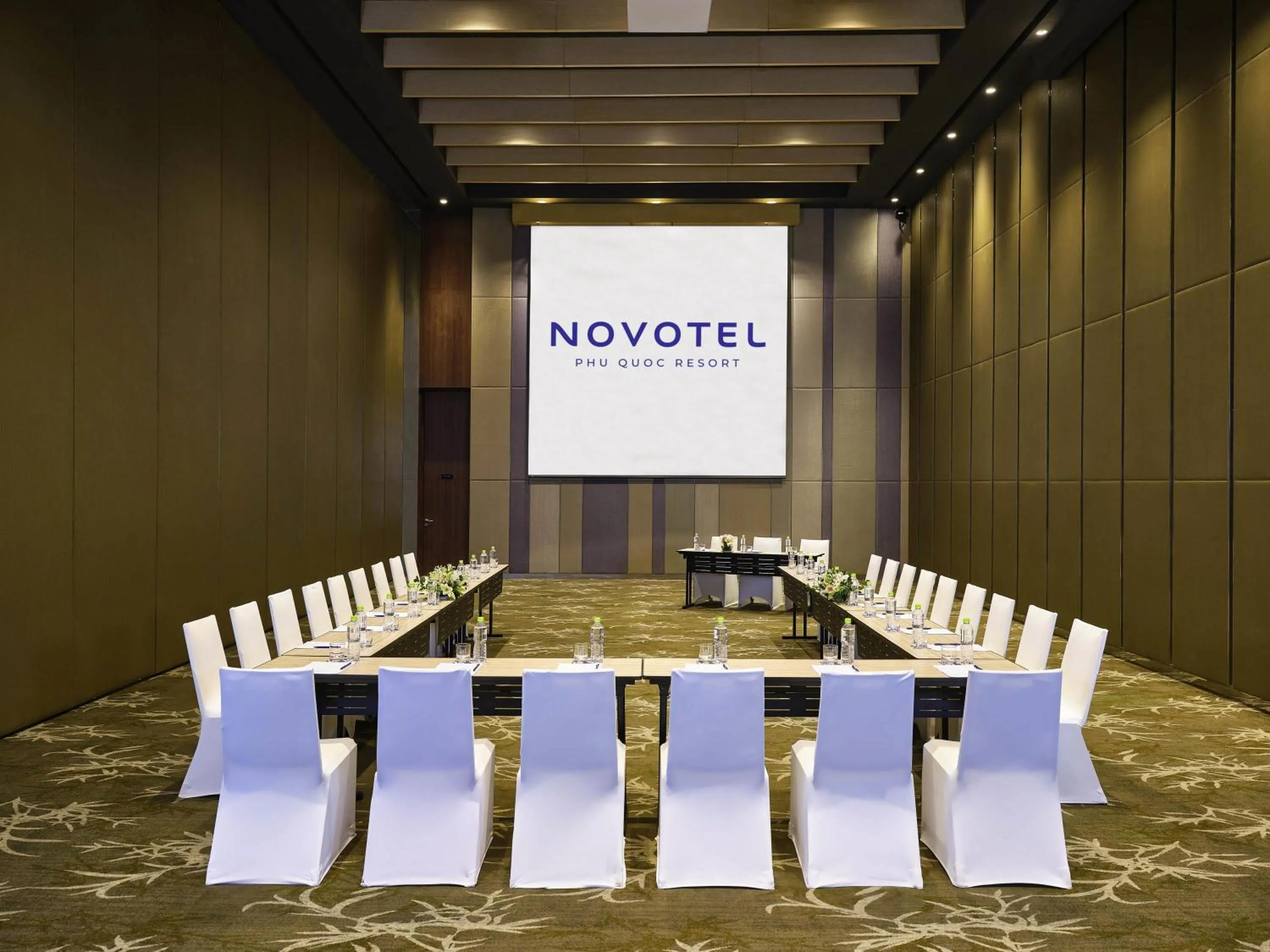 Meeting/conference room in Novotel Phu Quoc Resort