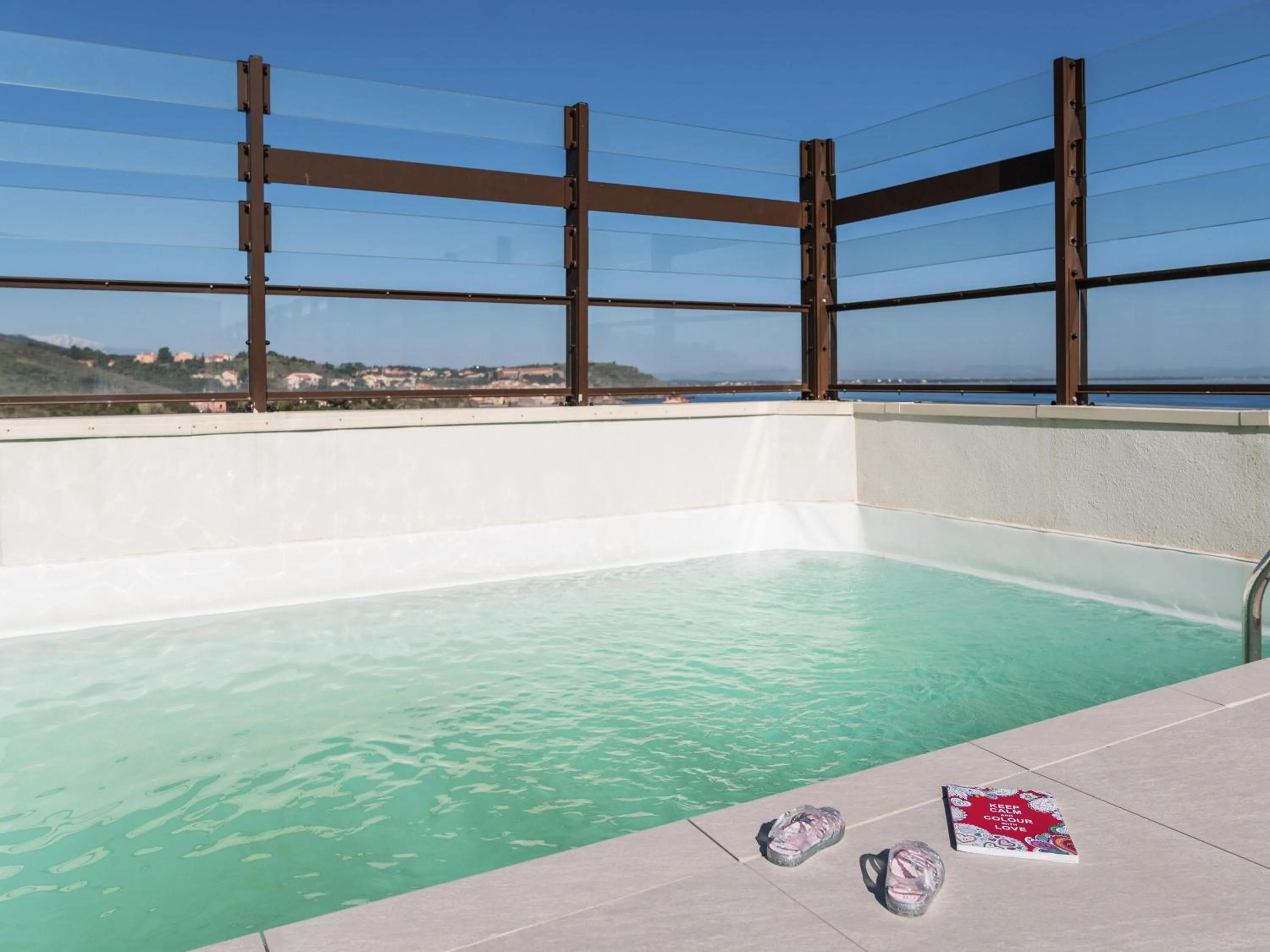 Pool view in Ibis Styles Collioure Port Vendres