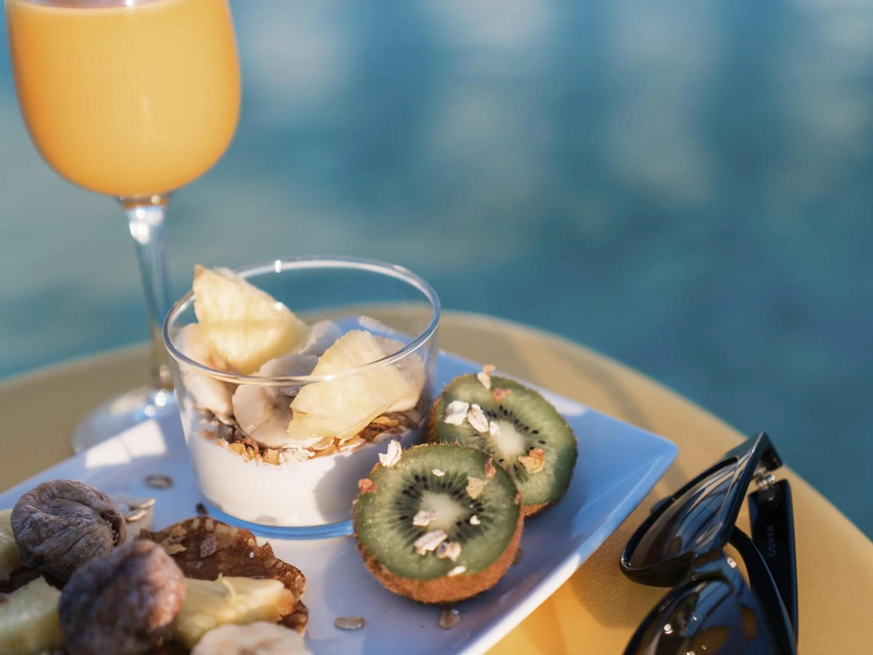 Pool view in Ibis Styles Collioure Port Vendres