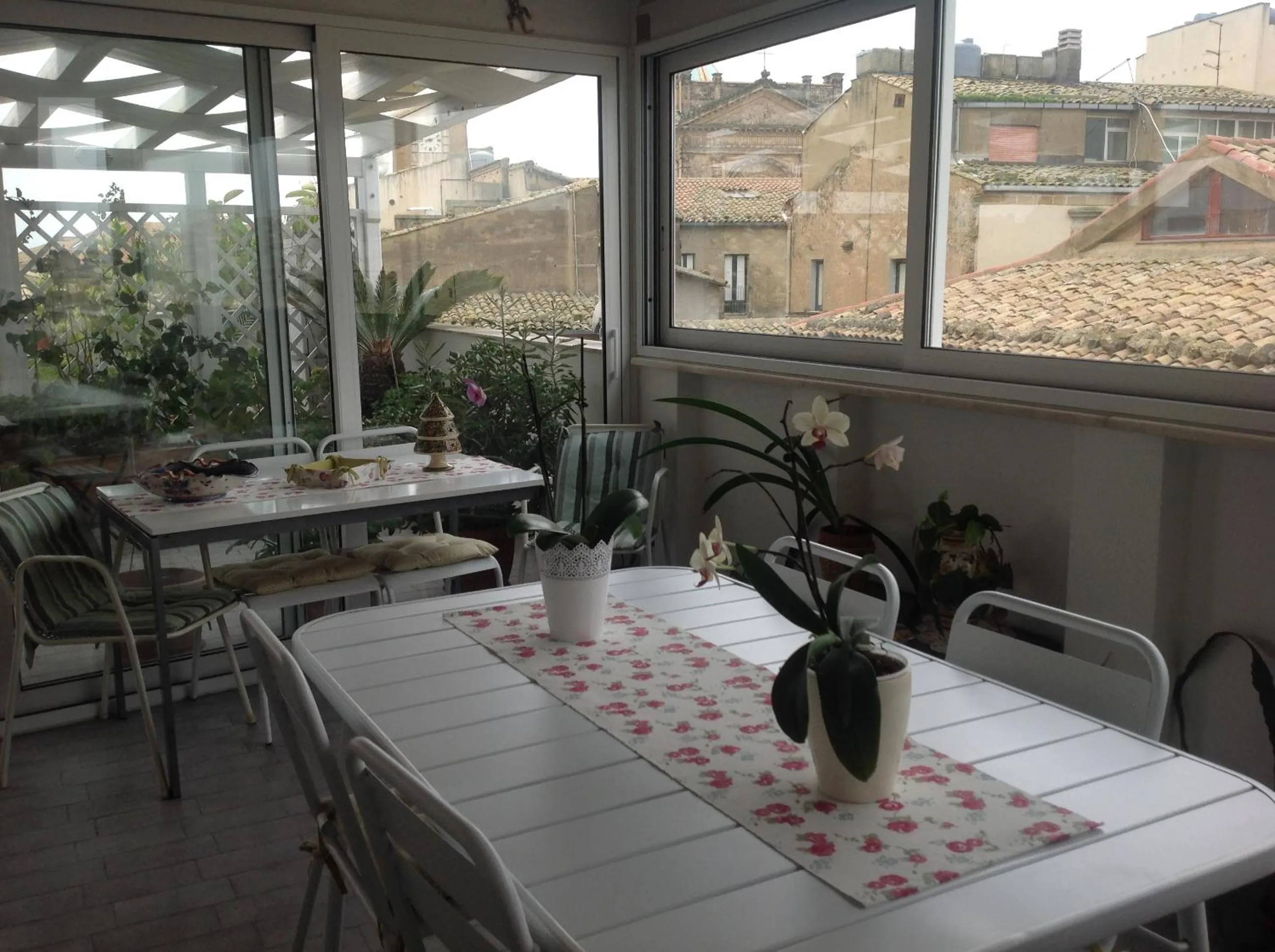 Communal lounge/ TV room in Il Piccolo Attico